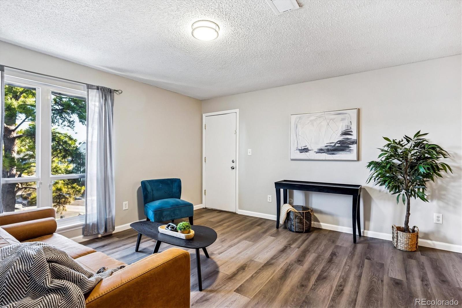 7220 S Gaylord Street Unit B17, Littleton CO 80122