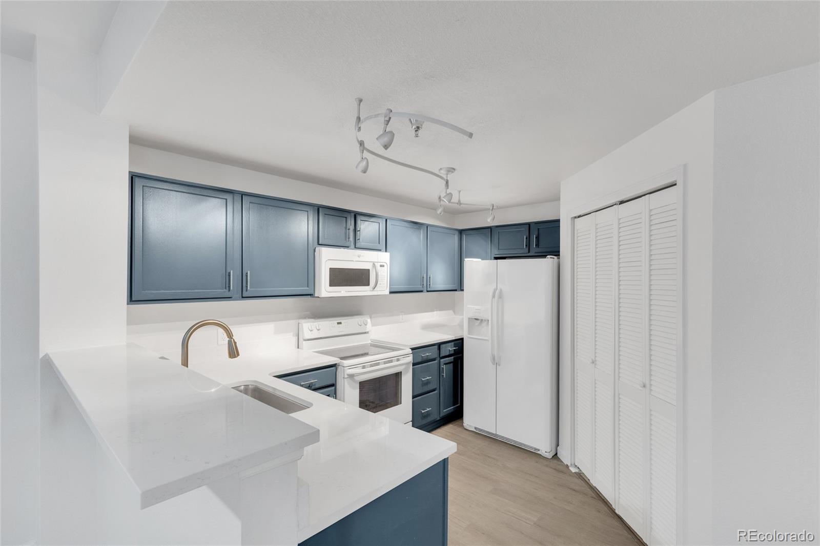 2575 S Syracuse Way Unit G104, Denver CO 80231