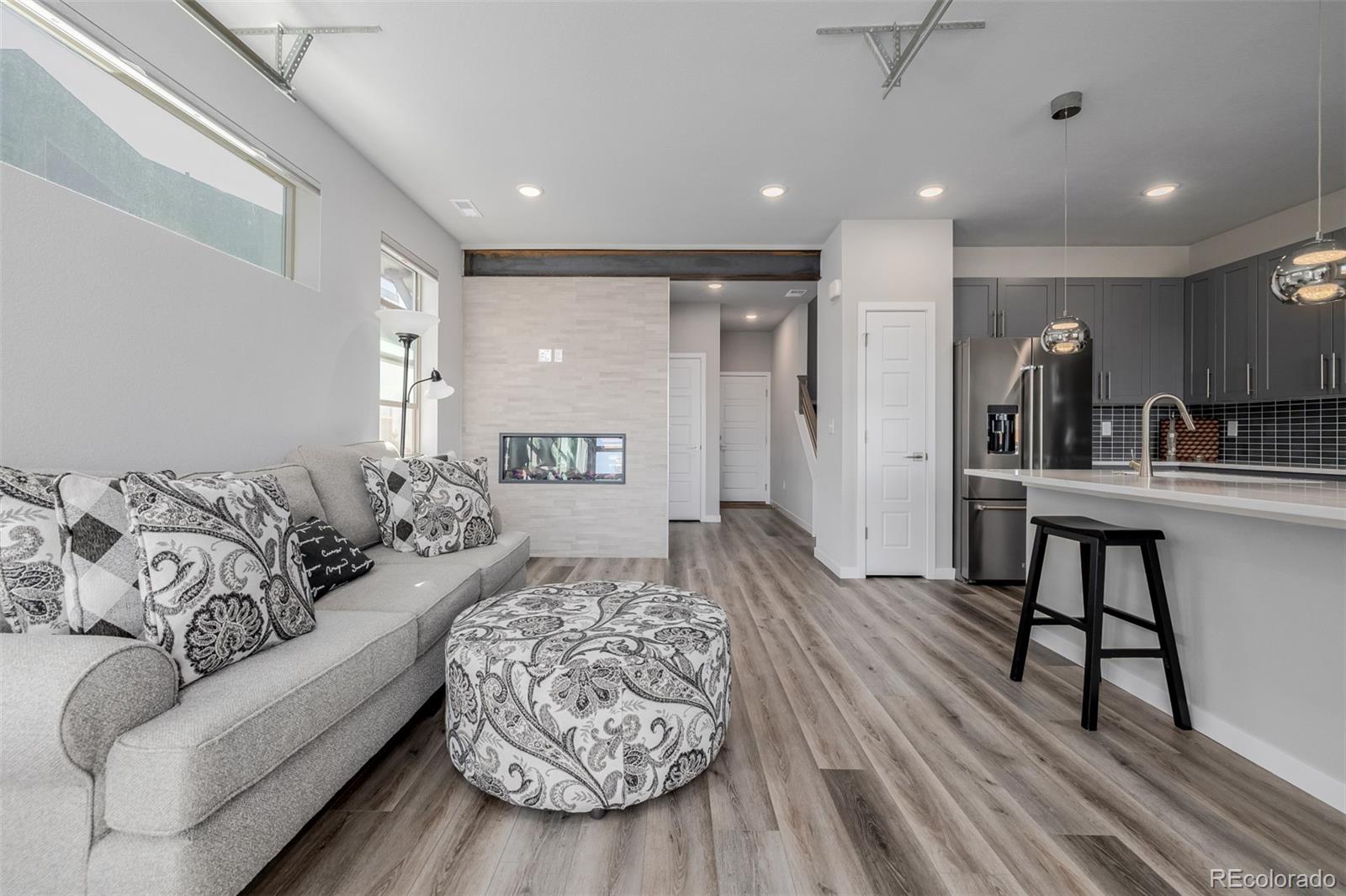 4045 S Teller Street, Lakewood CO 80235