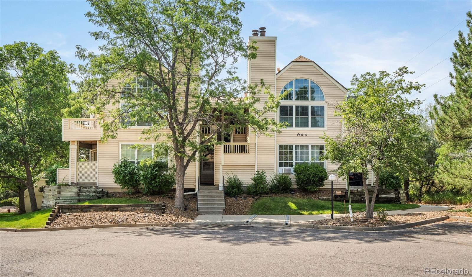 995 S Miller Street Unit 101, Lakewood CO 80226