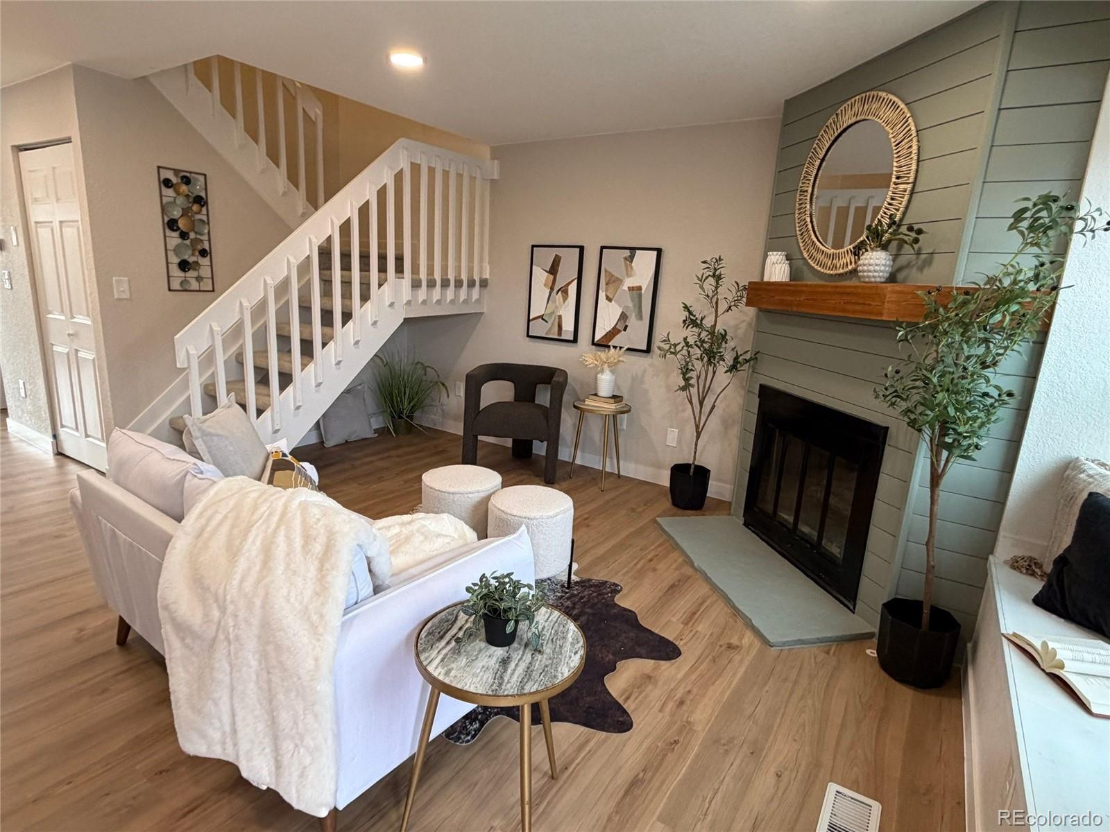 9642 W Chatfield Avenue Unit C, Littleton CO 80128