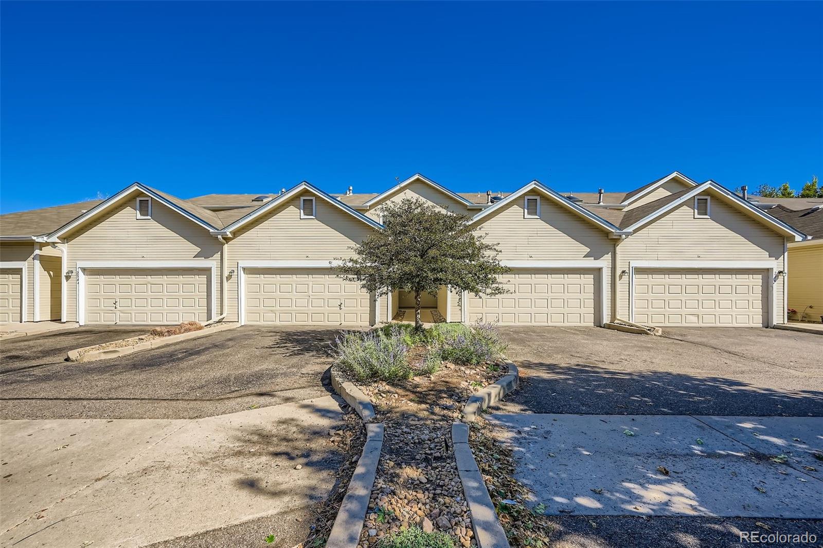 252 Quari Street, Aurora CO 80011