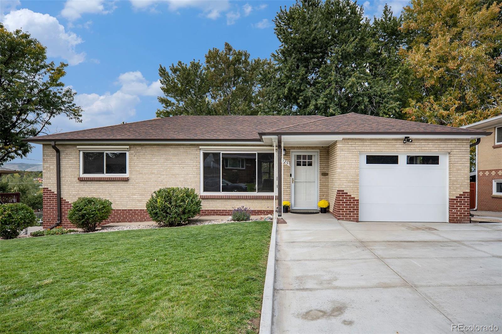 4925 Gray Street, Denver CO 80212