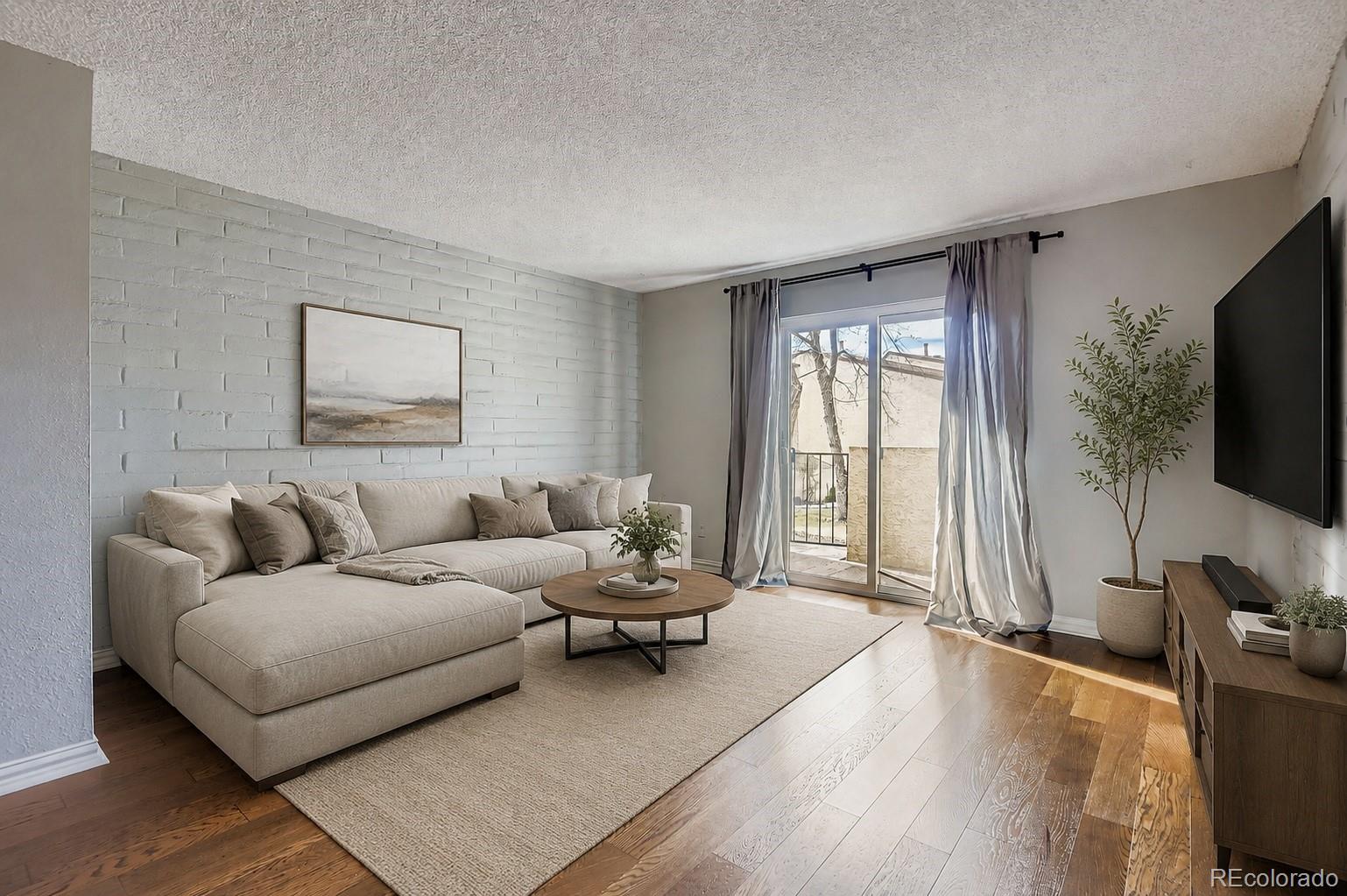 1060 S Parker Road Unit 25, Denver CO 80231