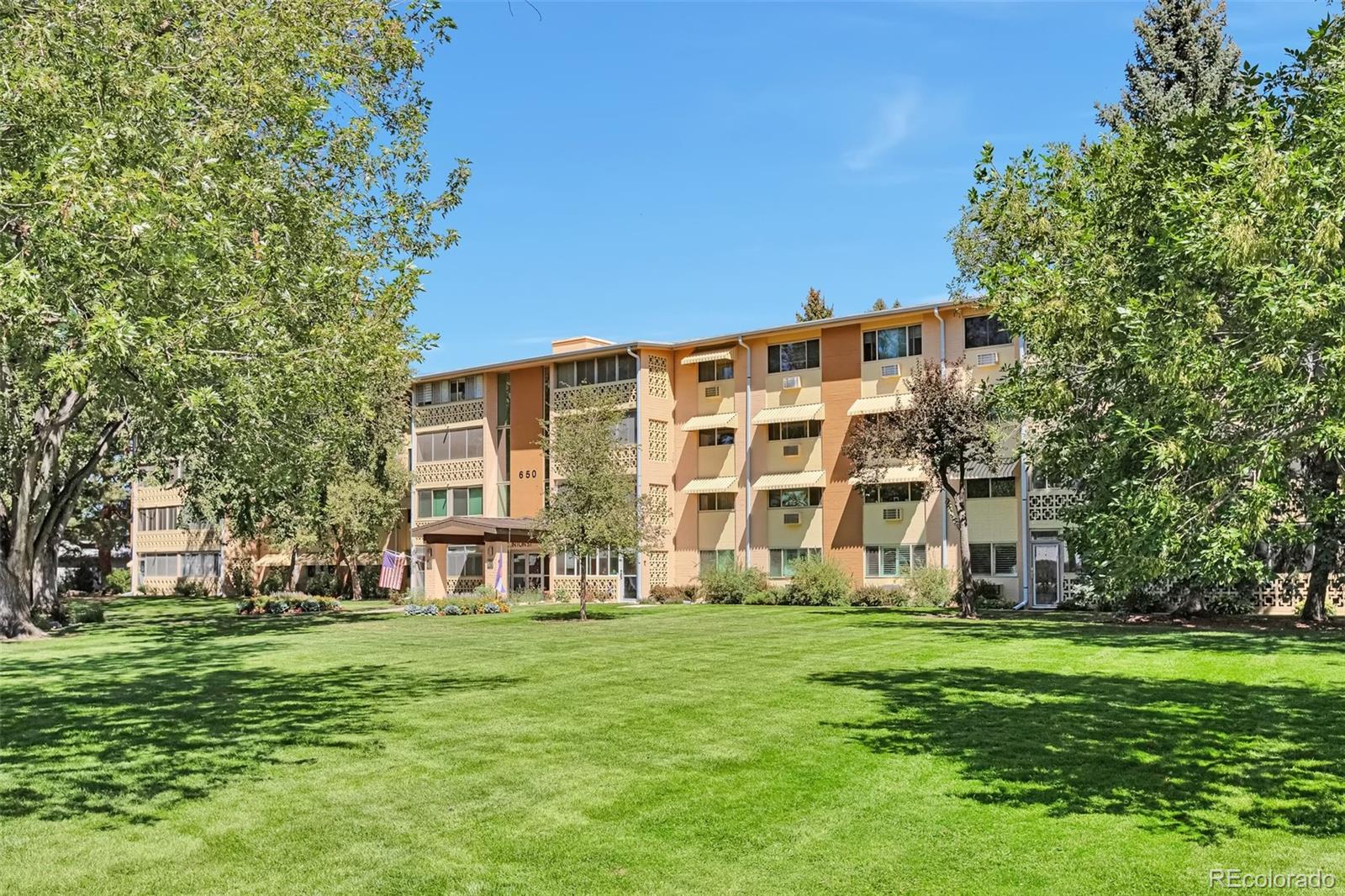 650 S Clinton Street Unit 3A, Denver CO 80247