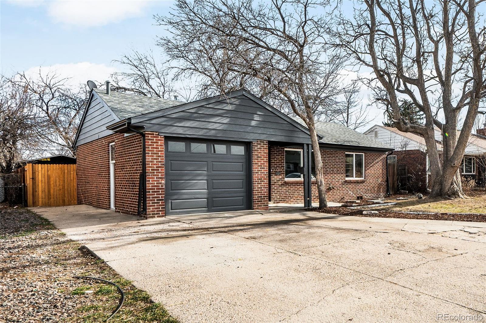 1350 Dallas Street, Aurora CO 80010