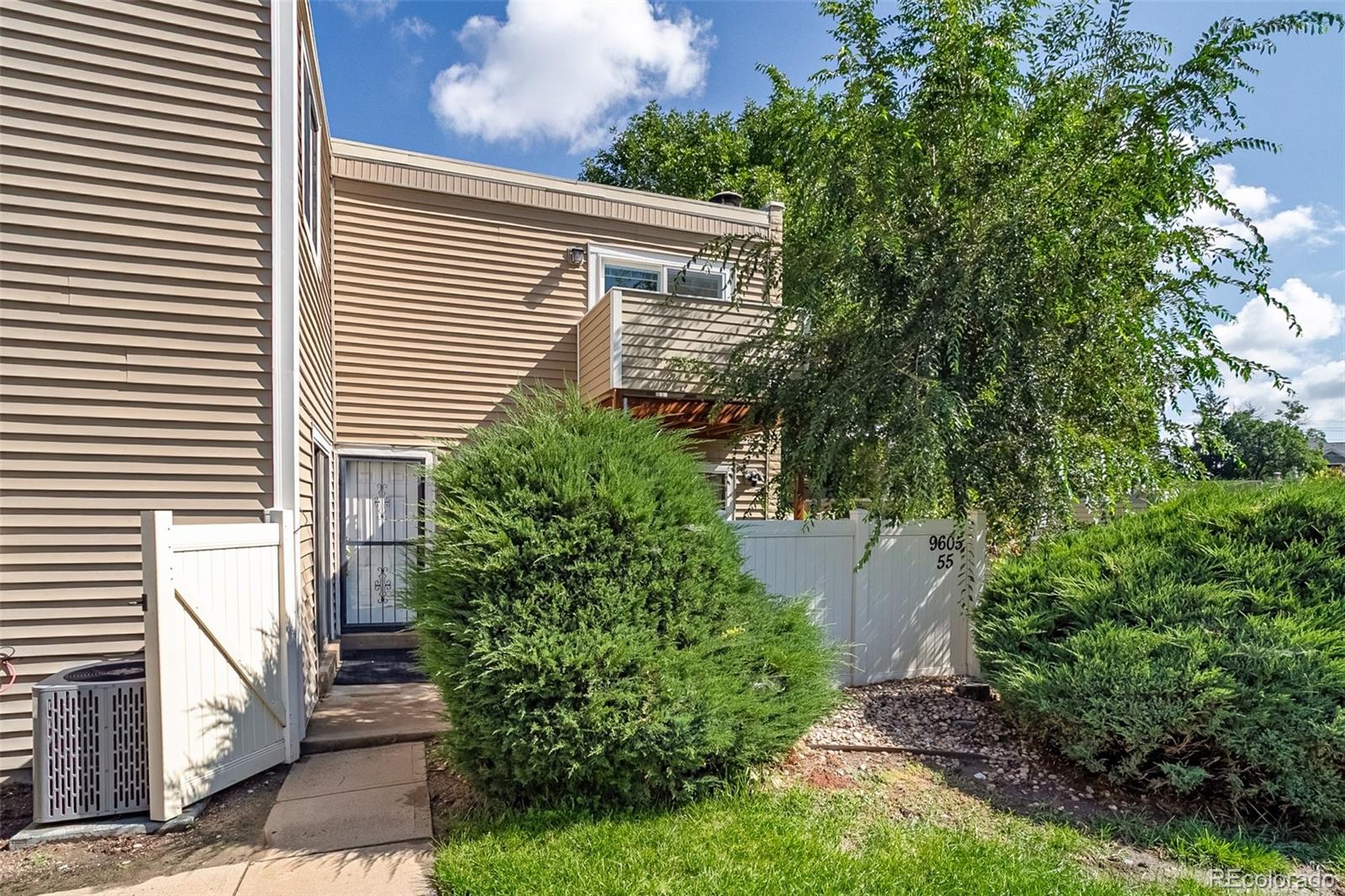 9605 E Kansas Circle Unit 55, Denver CO 80247