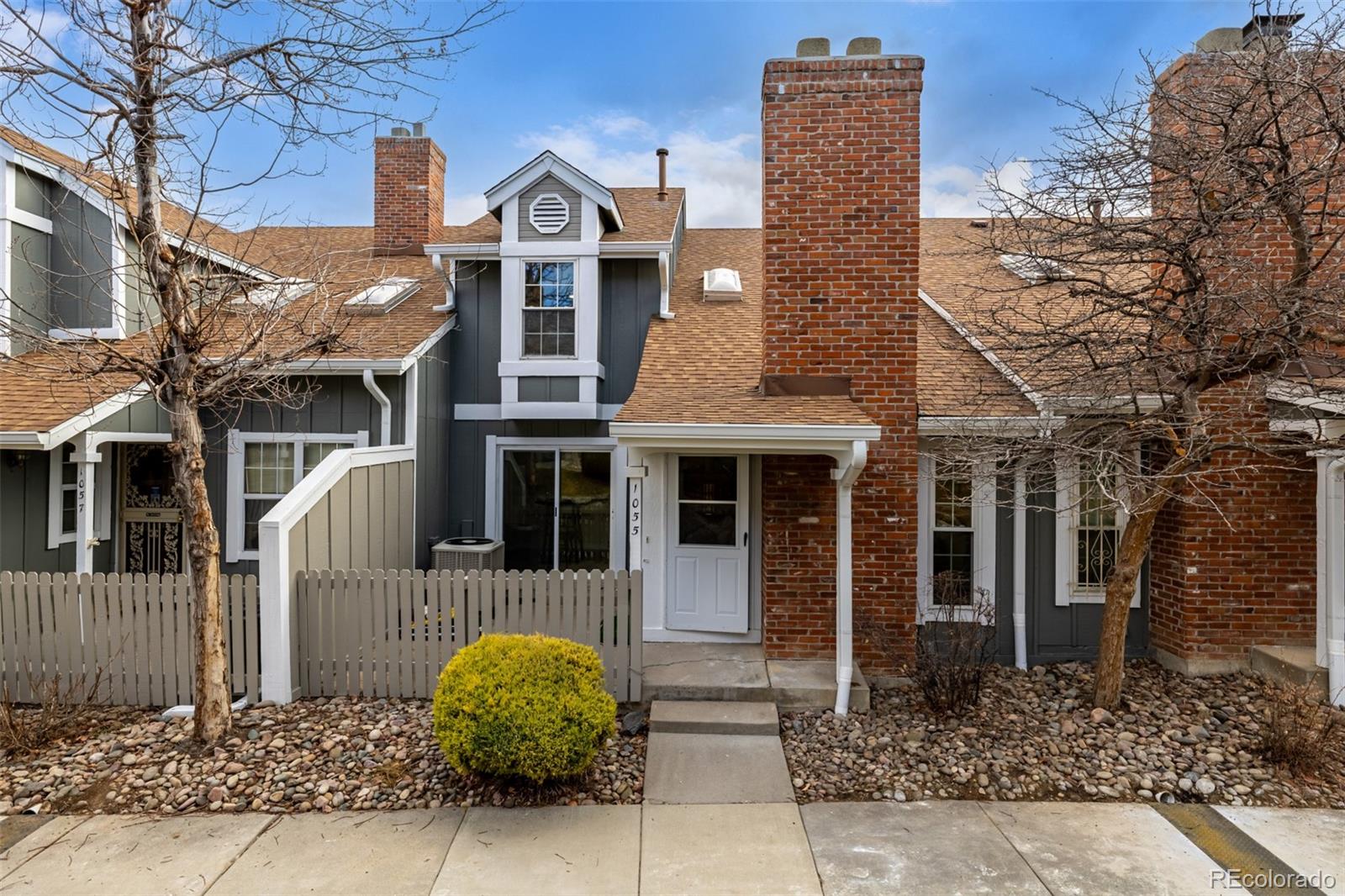 1055 S Fraser Way, Aurora CO 80012