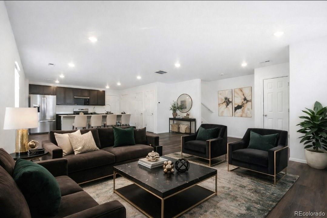 21094 E 65th Drive, Aurora CO 80019