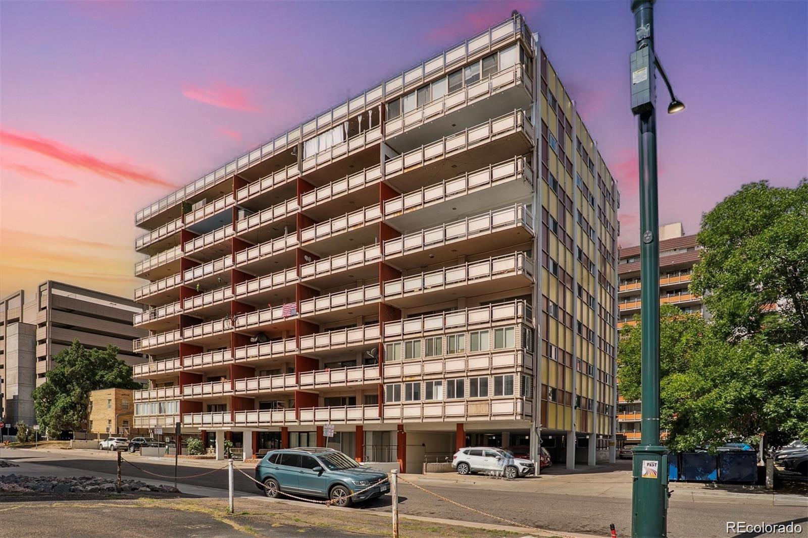 1121 Albion Street Unit 207, Denver CO 80220