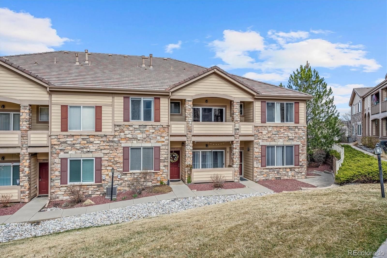 22960 E Roxbury Drive Unit F, Aurora CO 80016