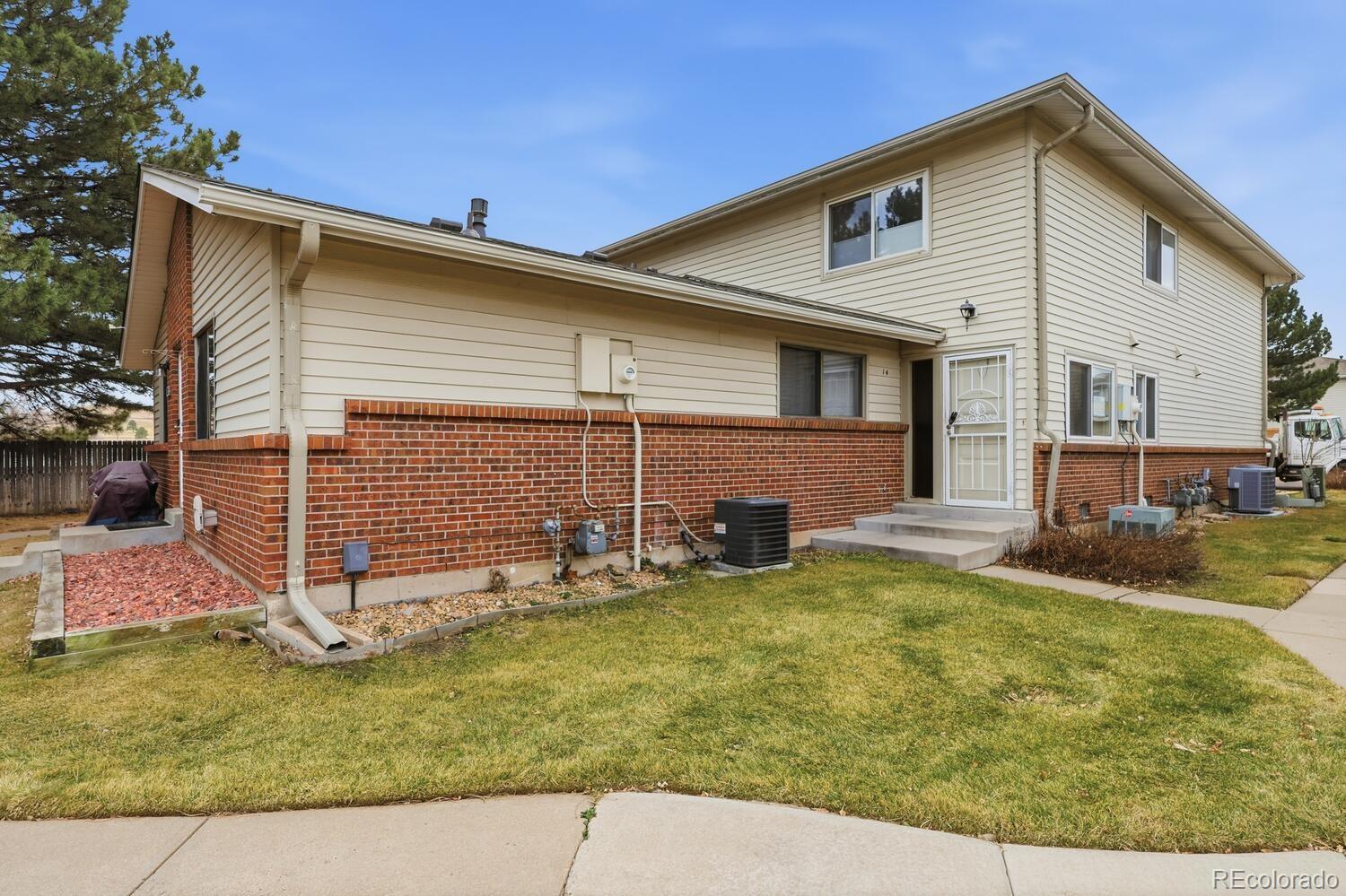 3354 S Flower Street Unit 14, Lakewood CO 80227