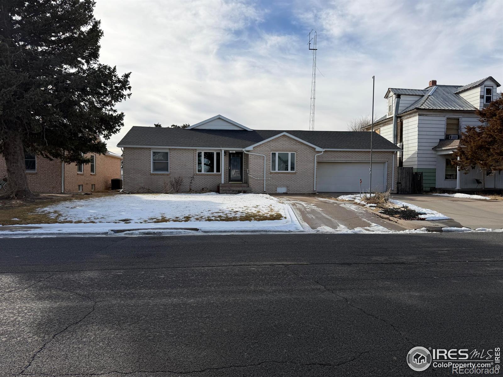 131 E 2nd Street, Cheyenne Wells CO 80810