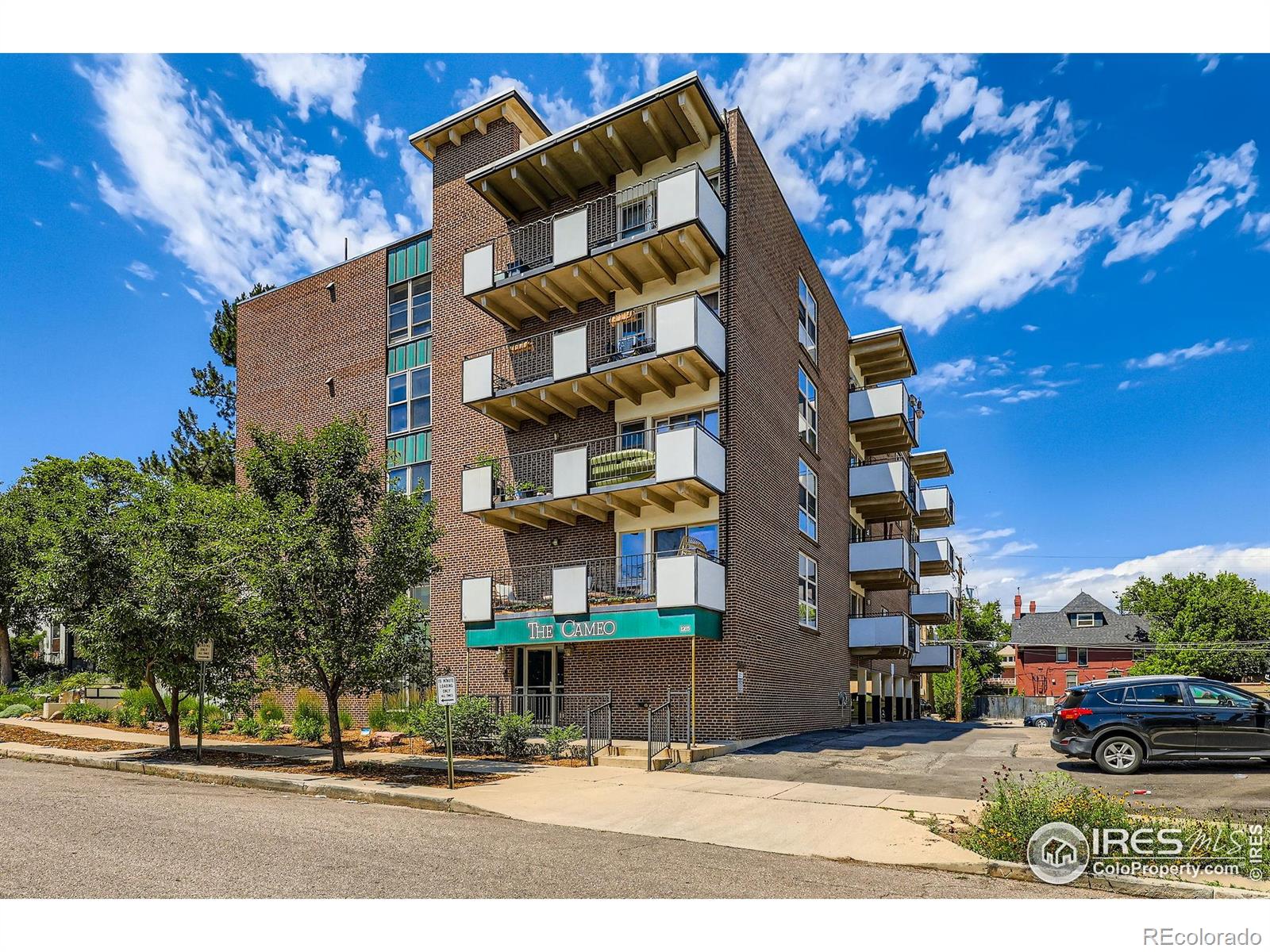 1265 Elizabeth Street Unit 207, Denver CO 80206