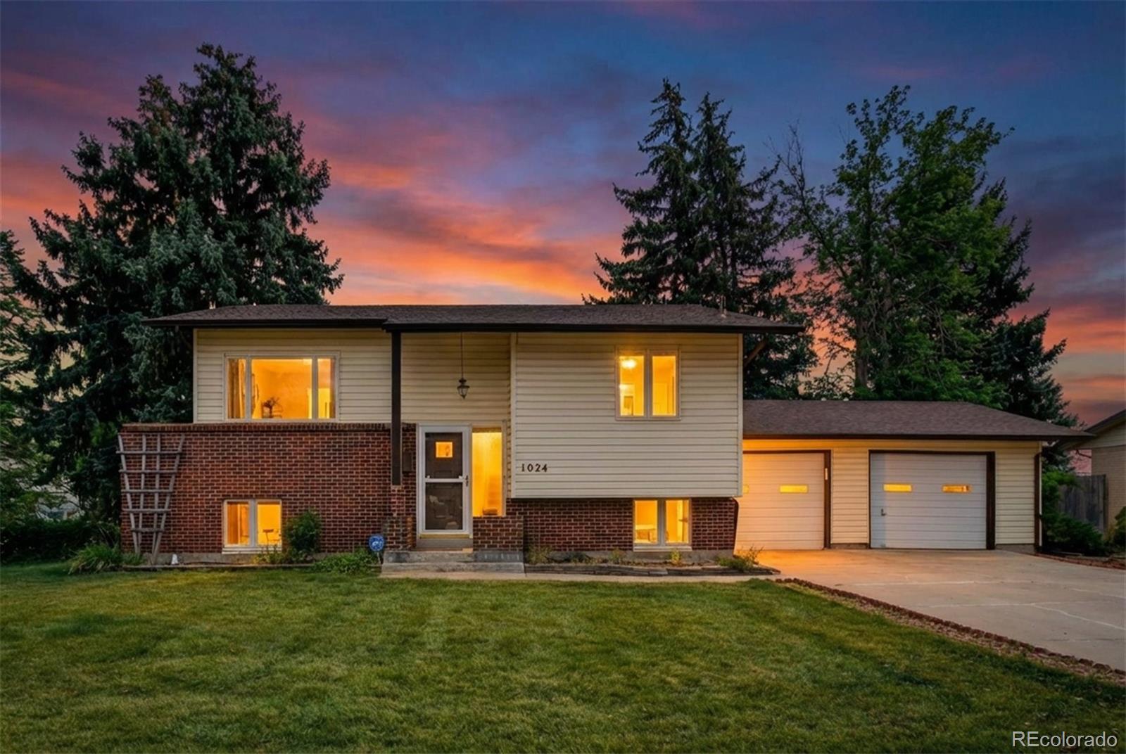 1024 W 97th Avenue, Northglenn CO 80260