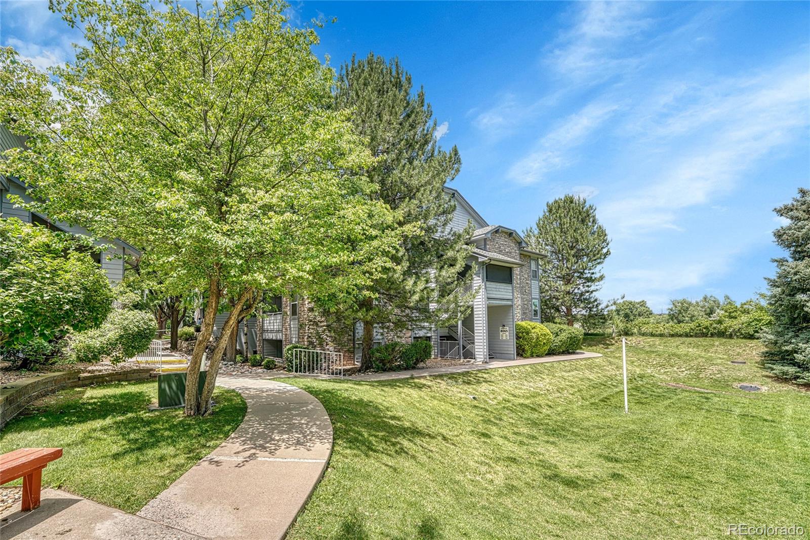 8065 W Eastman Place Unit 6-102, Denver CO 80227