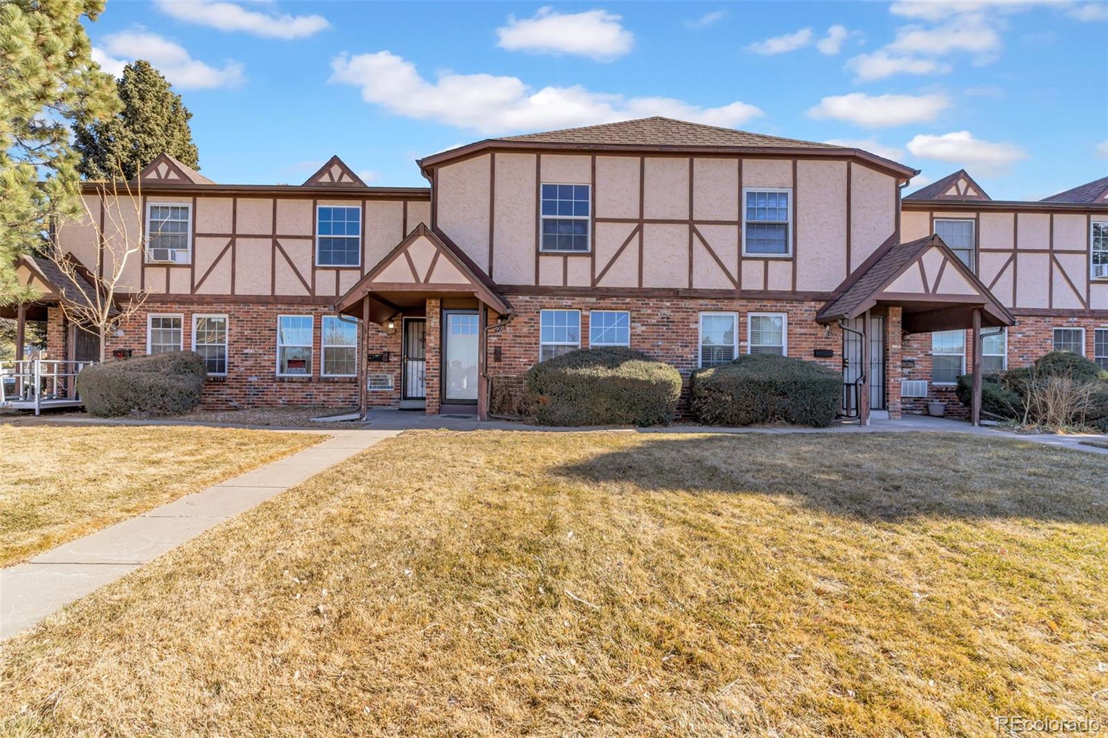 908 S Iola Street, Aurora CO 80012