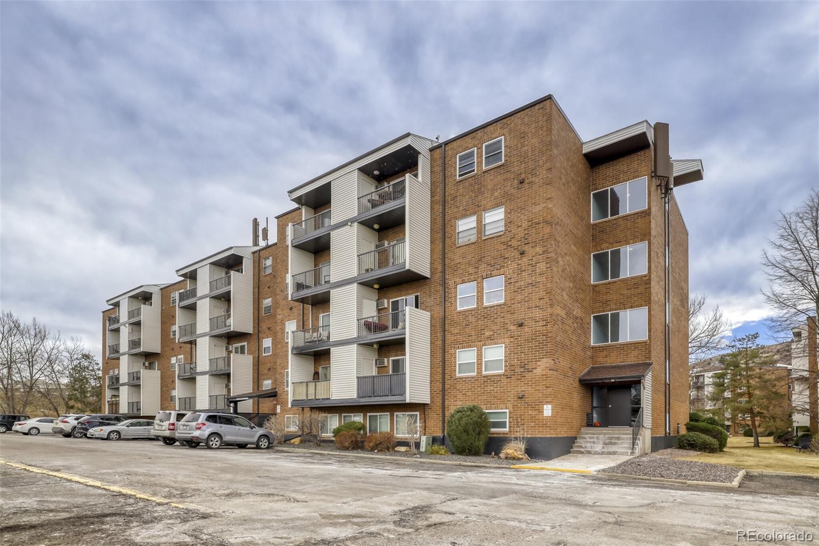 1150 Golden Circle Unit 108, Golden CO 80401
