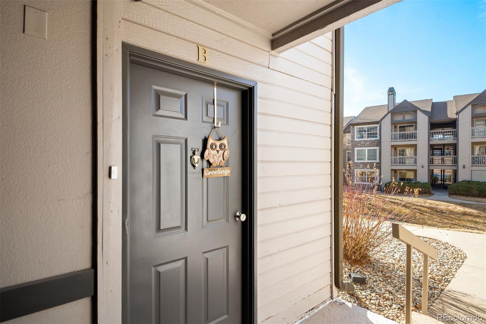 9242 E Arbor Circle Unit B, Englewood CO 80111