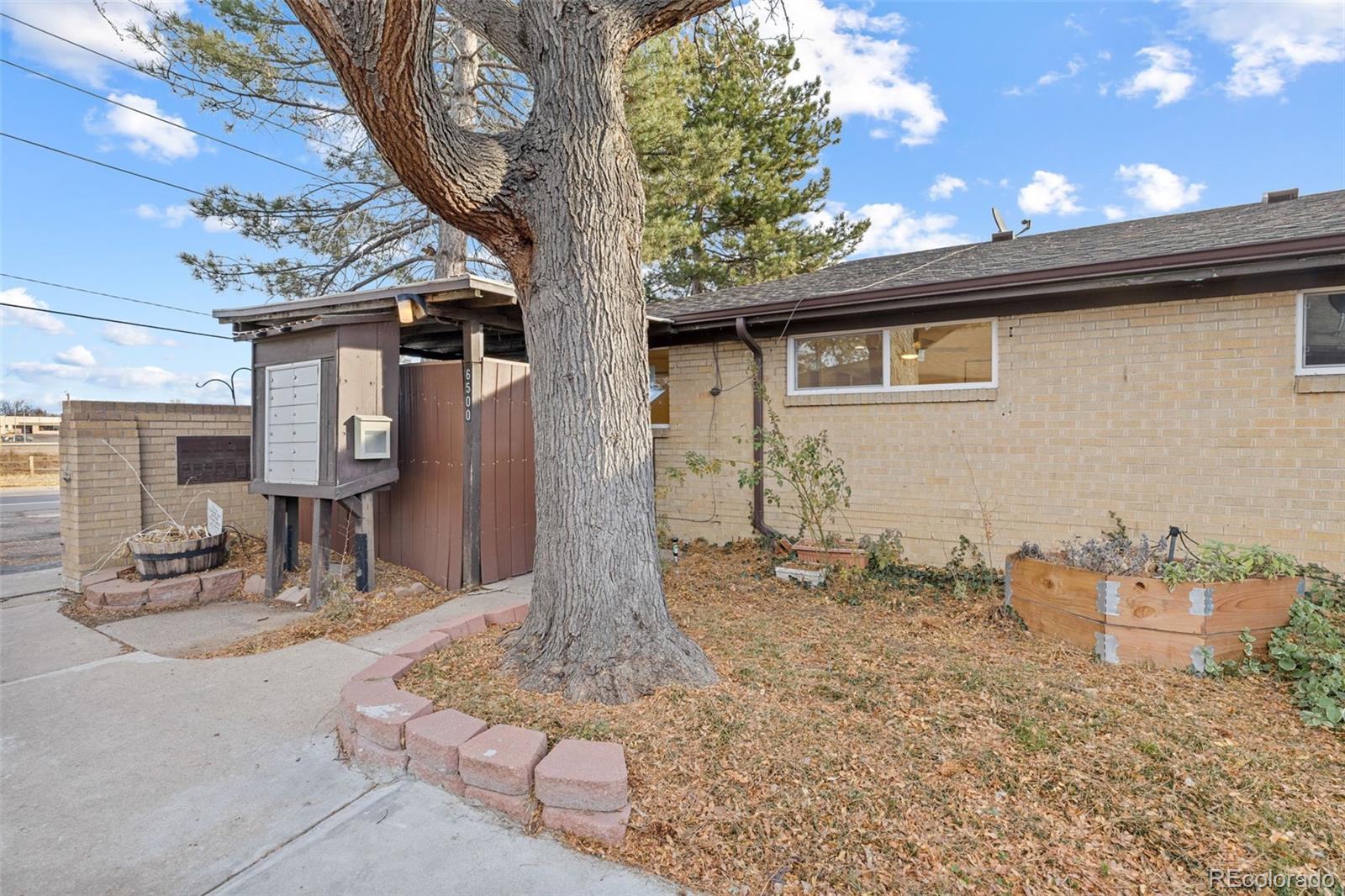 6534 W 14th Avenue, Lakewood CO 80214