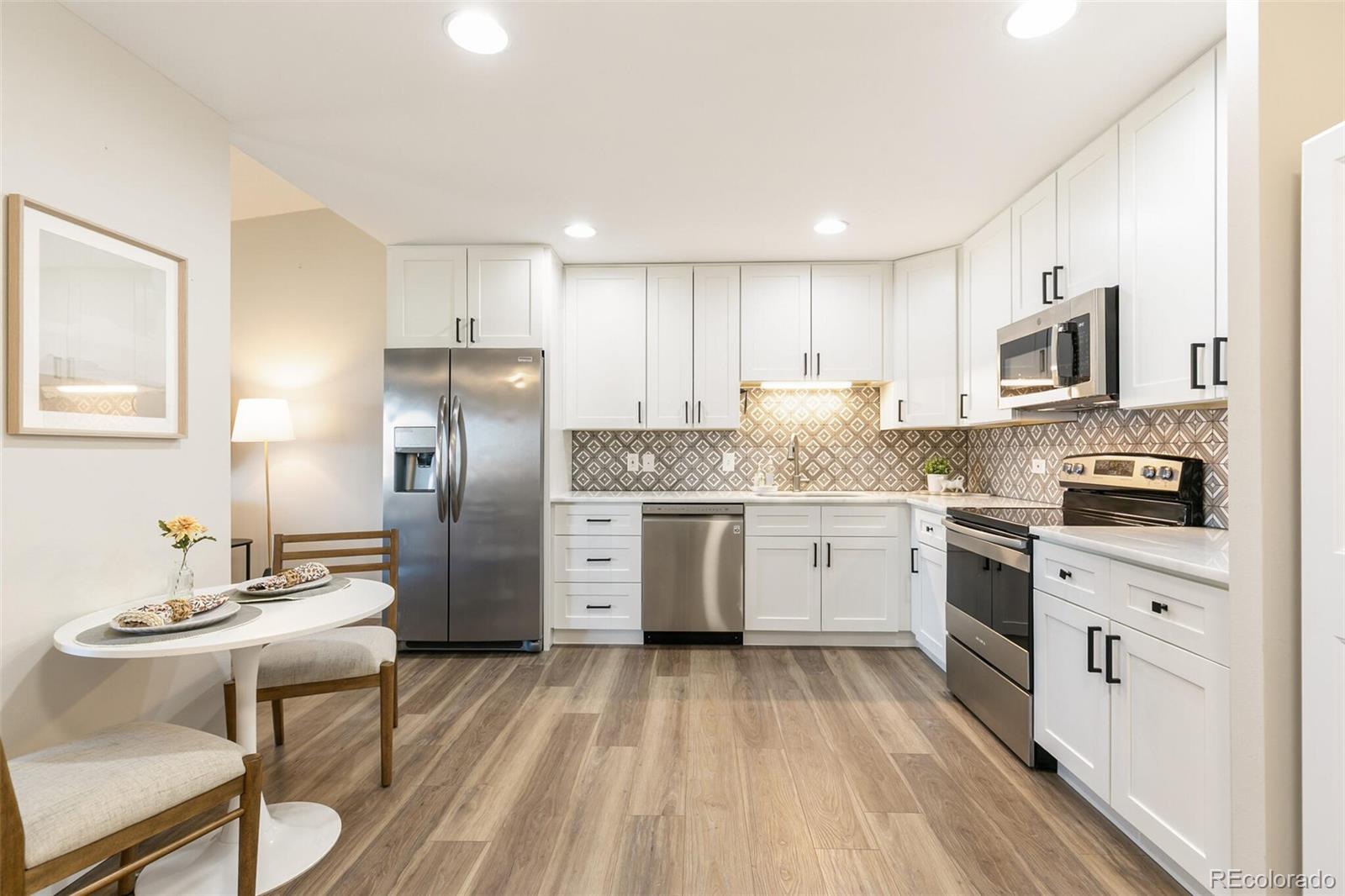 690 S Alton Way Unit 10D, Denver CO 80247