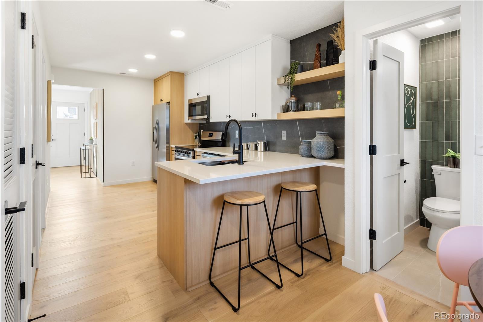 2841 W 4th Avenue, Denver CO 80219