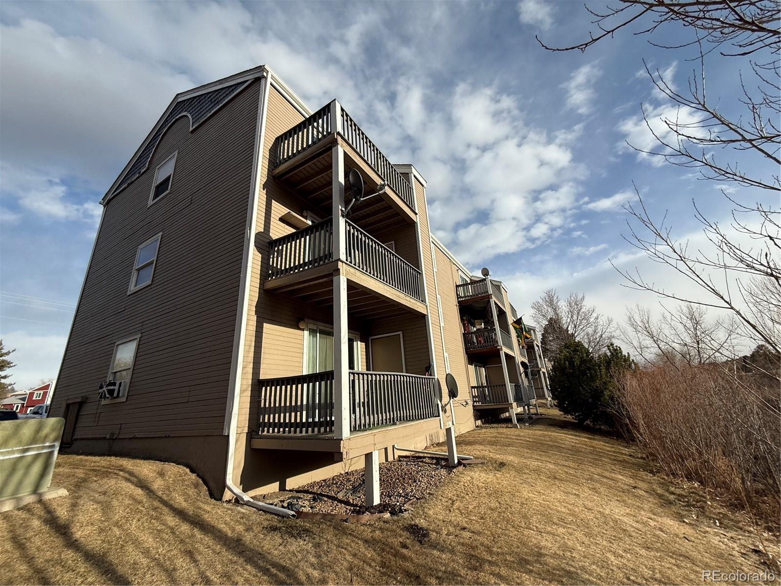 1211 S Gilbert Street, Castle Rock CO 80104