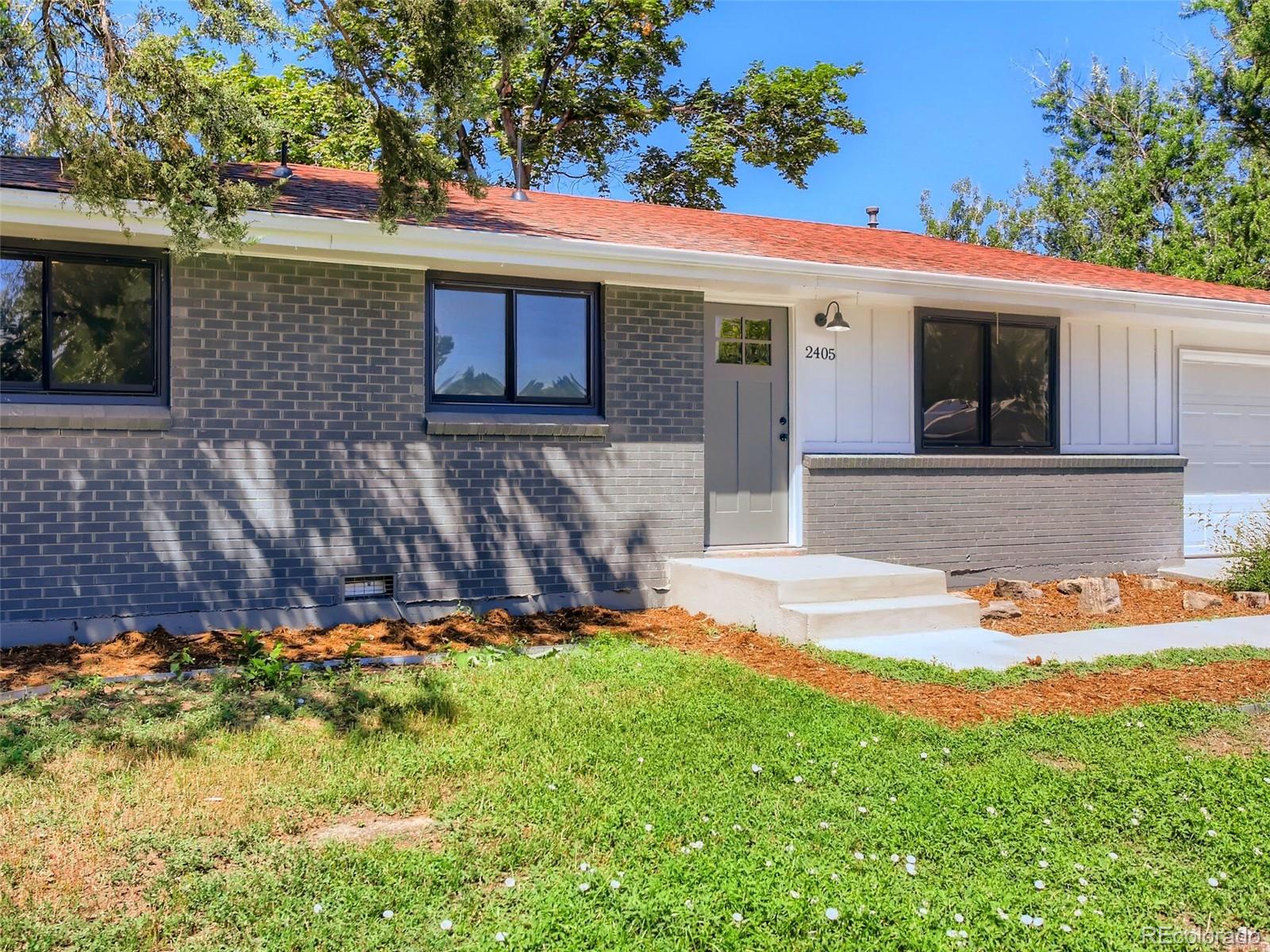 2405 Lee Street, Lakewood CO 80215