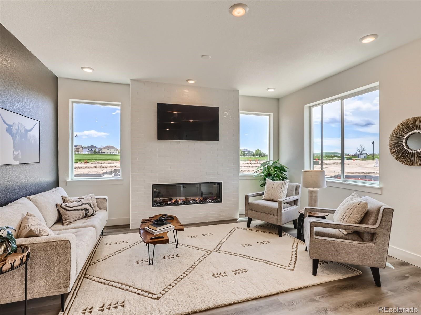 1203 S Algonquian Street, Aurora CO 80018