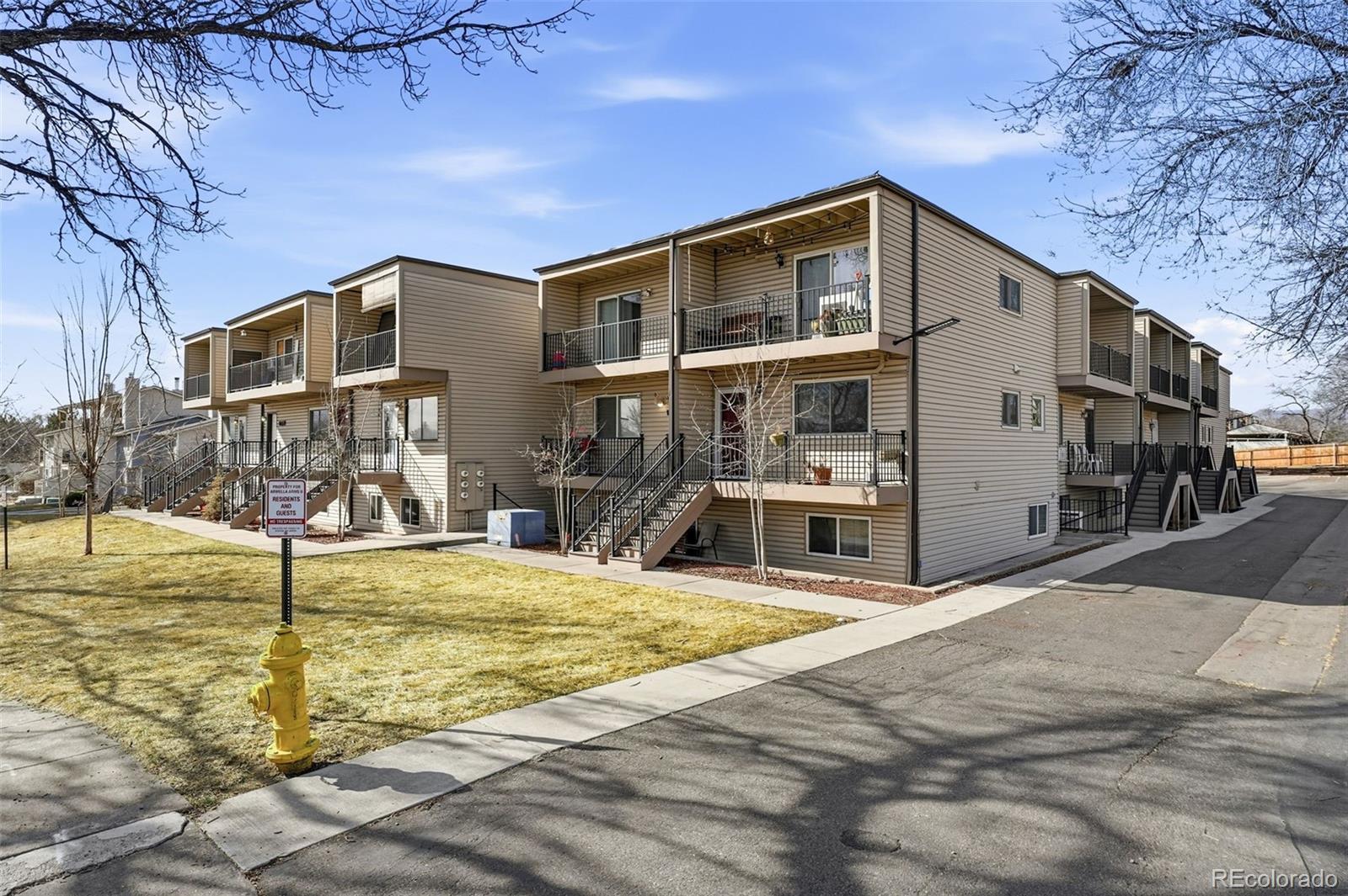 6021 Yarrow Street Unit B11, Arvada CO 80004