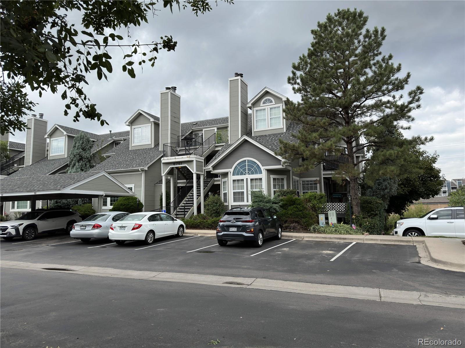 6761 S Ivy Way Unit B6, Centennial CO 80112