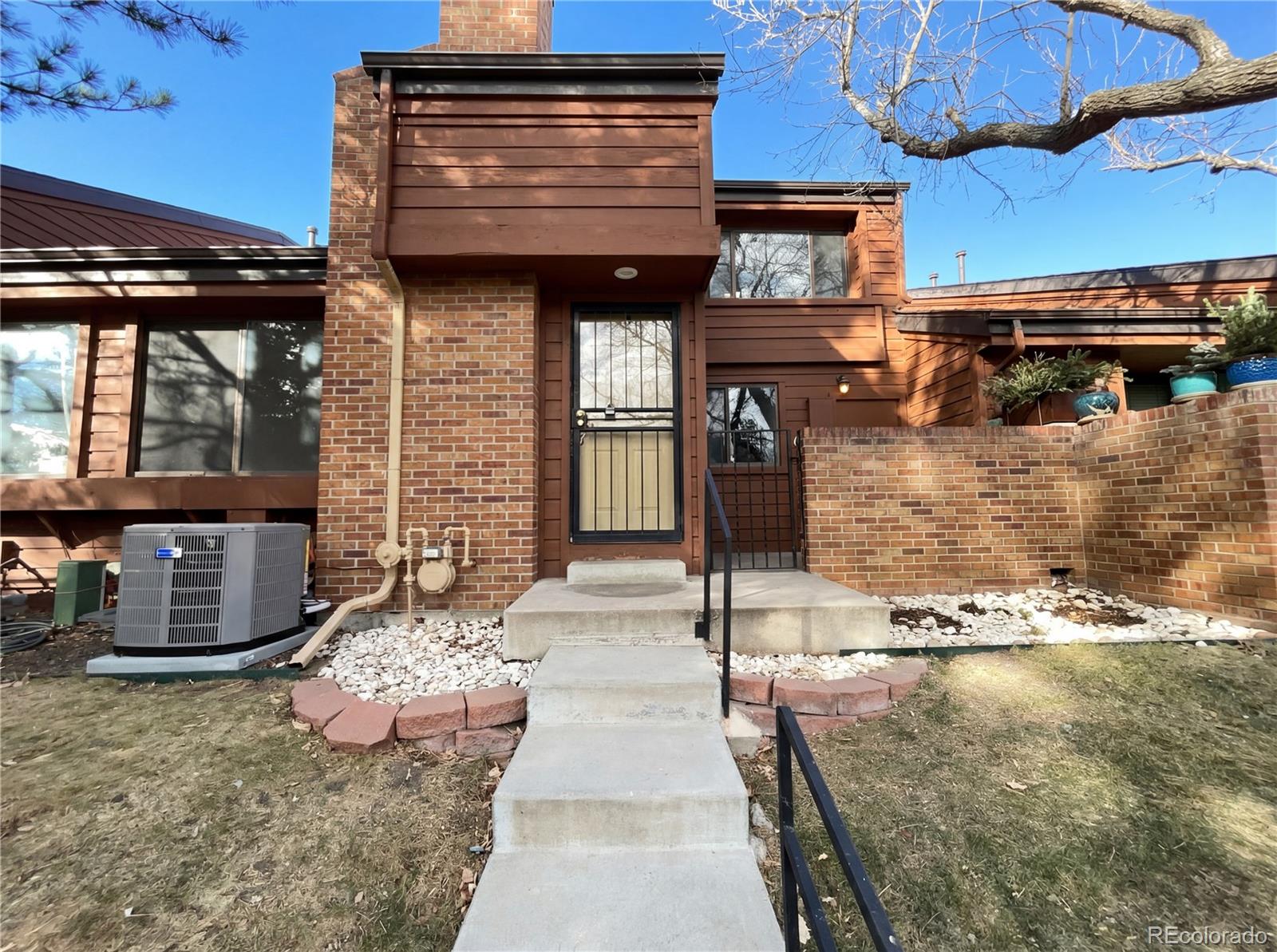 2685 S Dayton Way Unit 147, Denver CO 80231