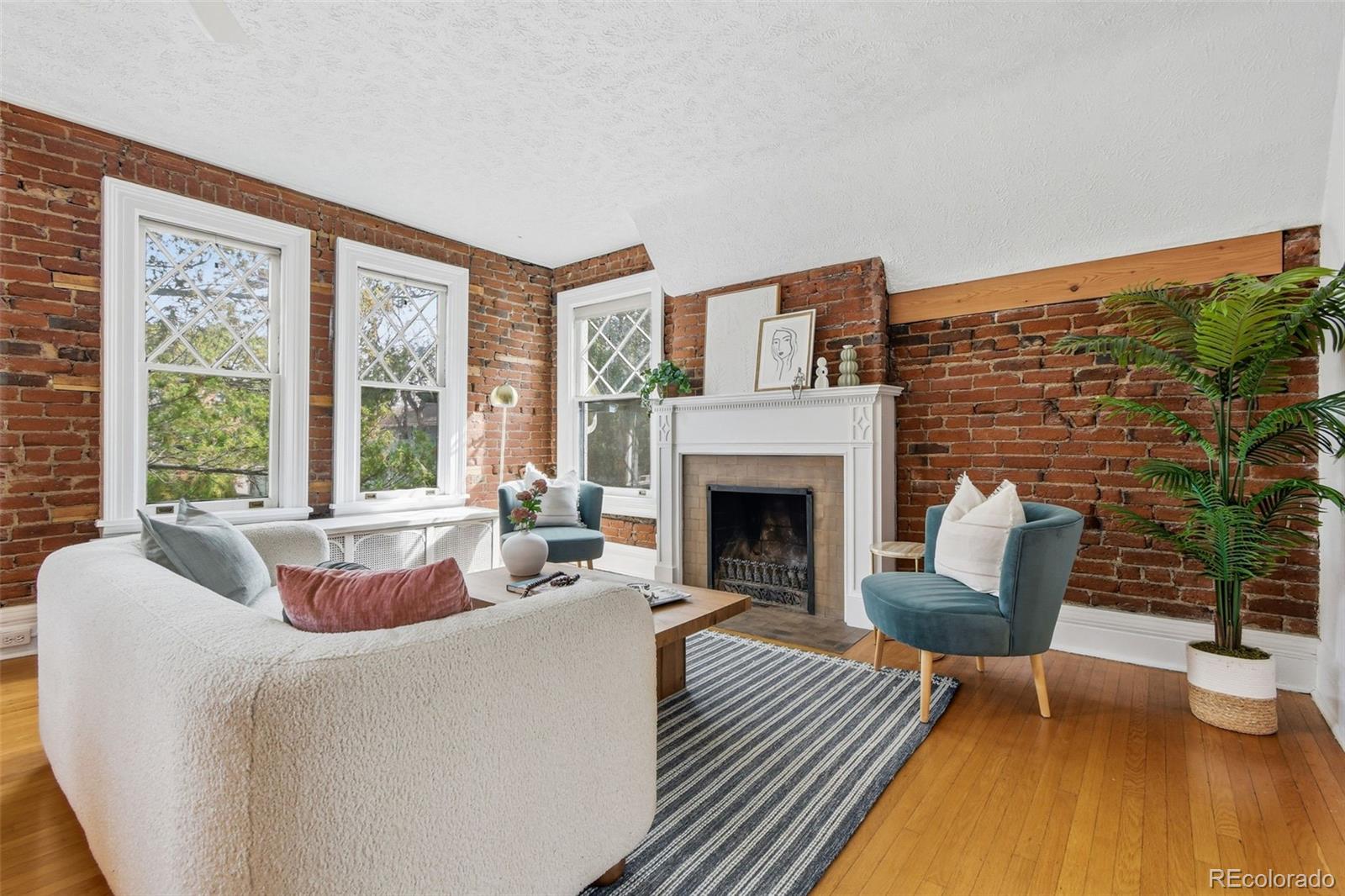 1057 N Emerson Street Unit A, Denver CO 80218