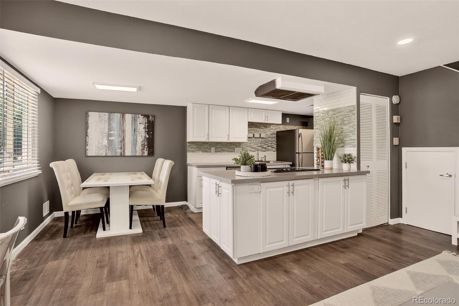 1204 S Uvalda Street, Aurora CO 80012