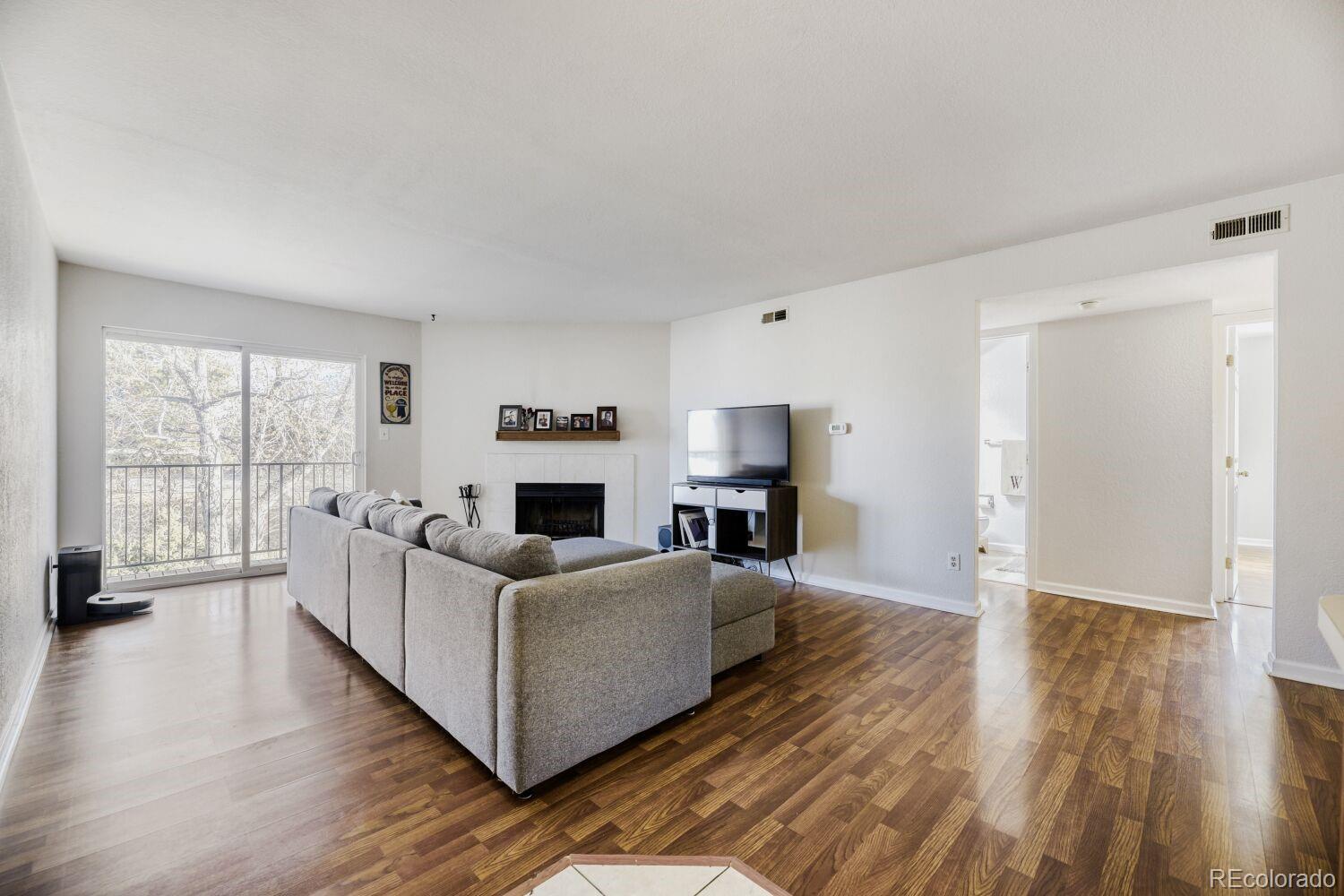 13085 W Cedar Drive Unit 313, Lakewood CO 80228