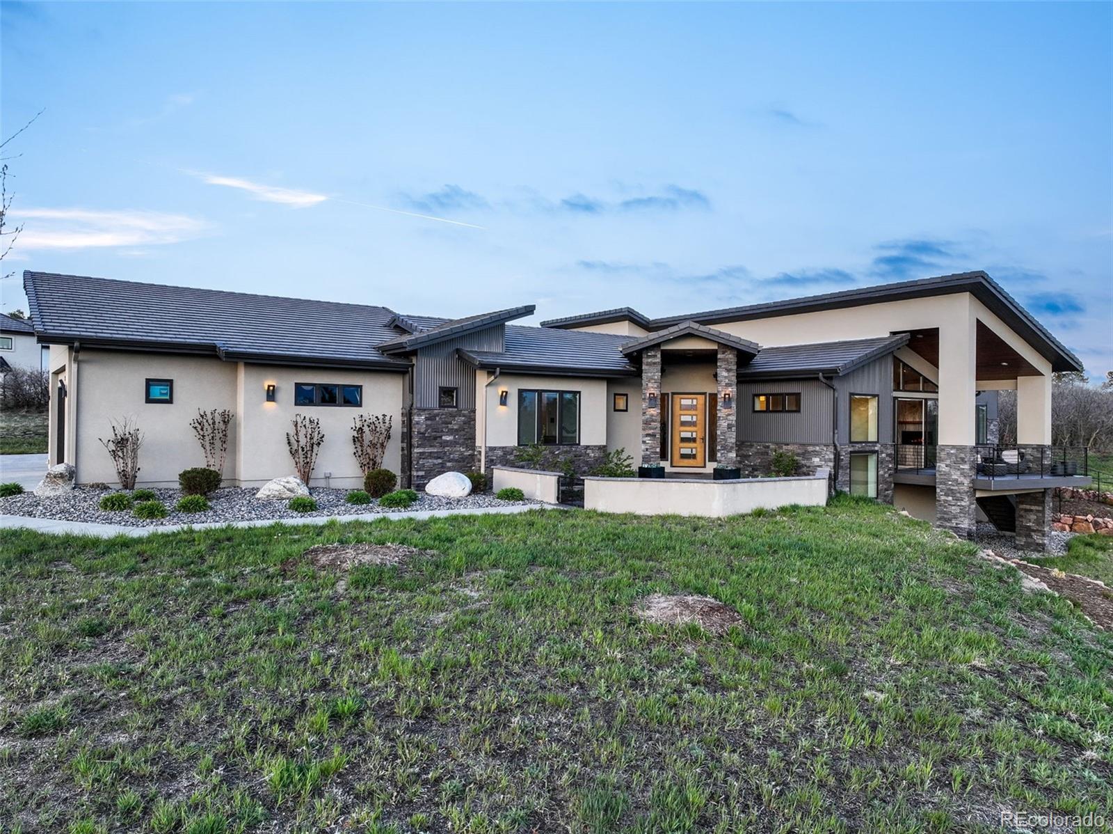 3585 Meadow Run Circle, Colorado Springs CO 80908