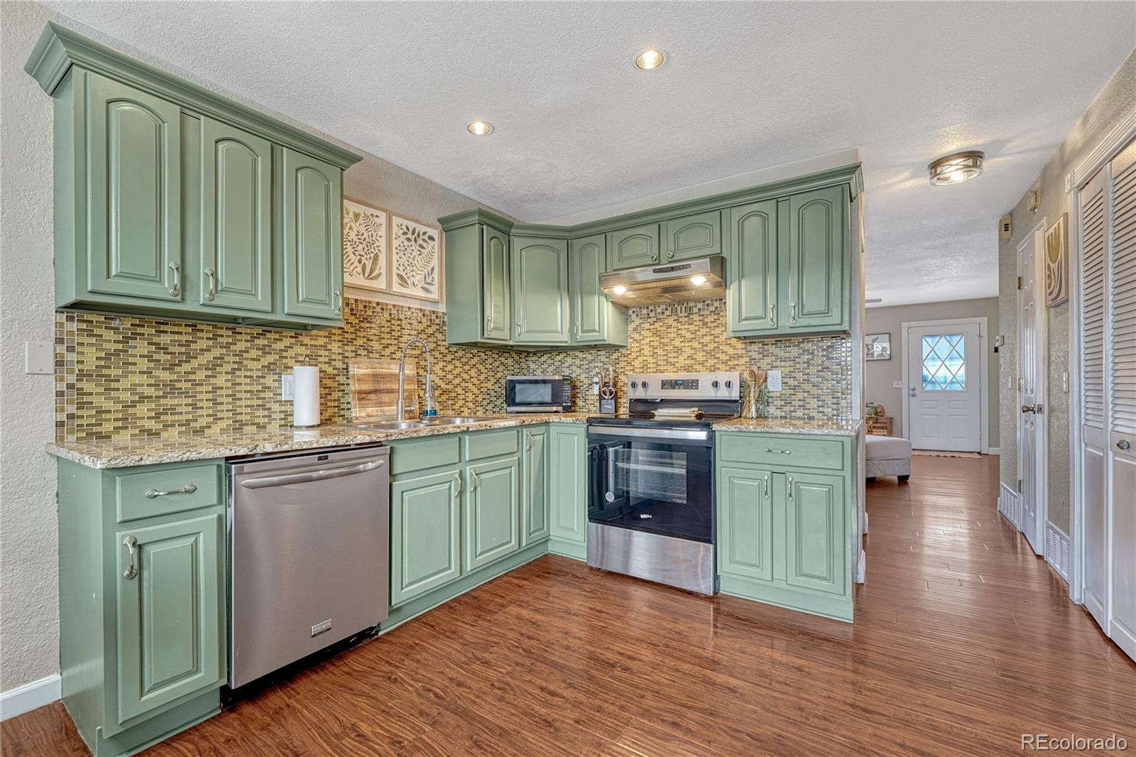1662 S Idalia Circle Unit J, Aurora CO 80017
