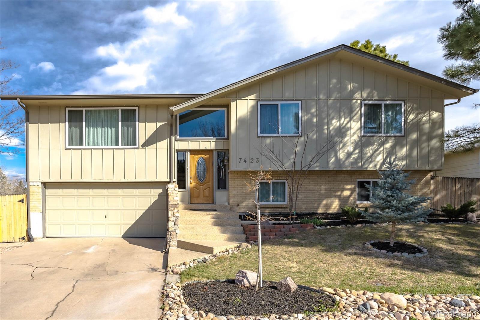 7423 E Costilla Boulevard, Centennial CO 80112
