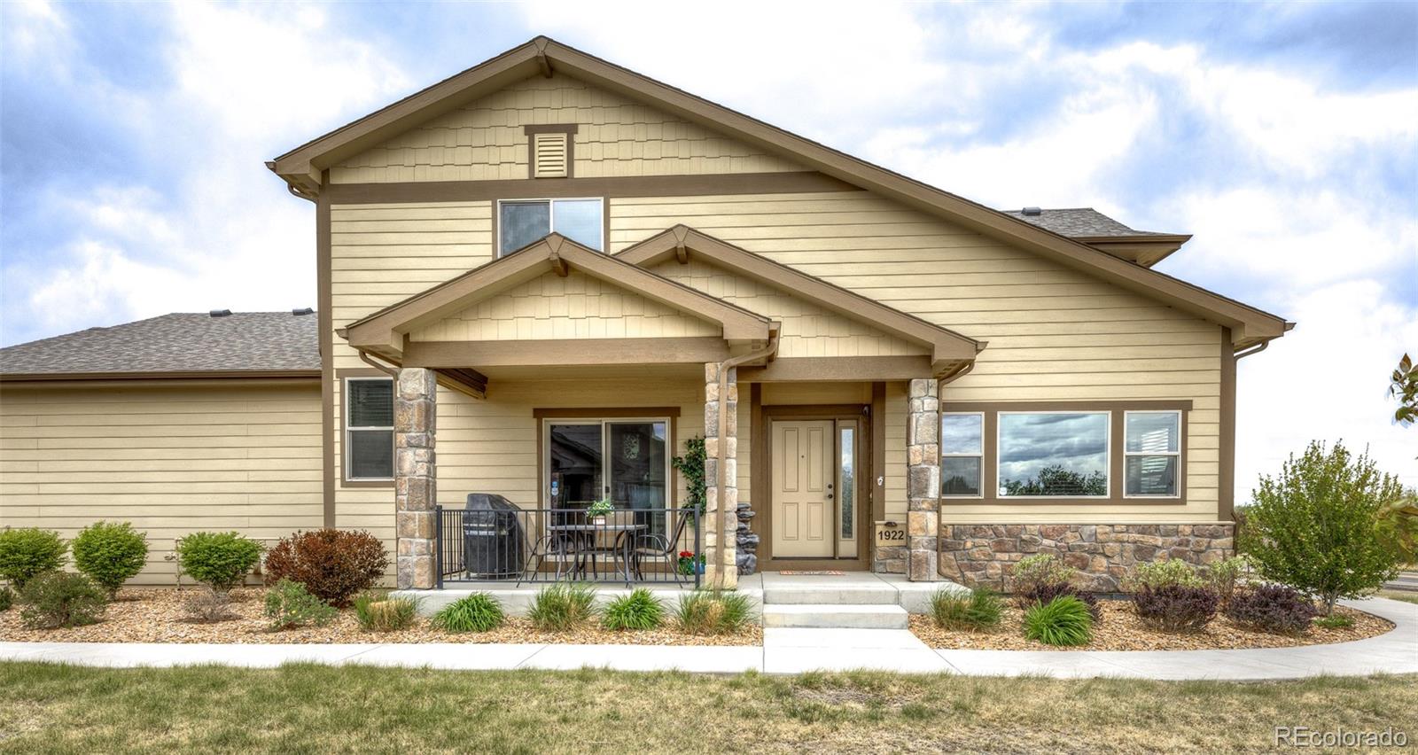 1922 Sunshine Peak Drive, Loveland CO 80538