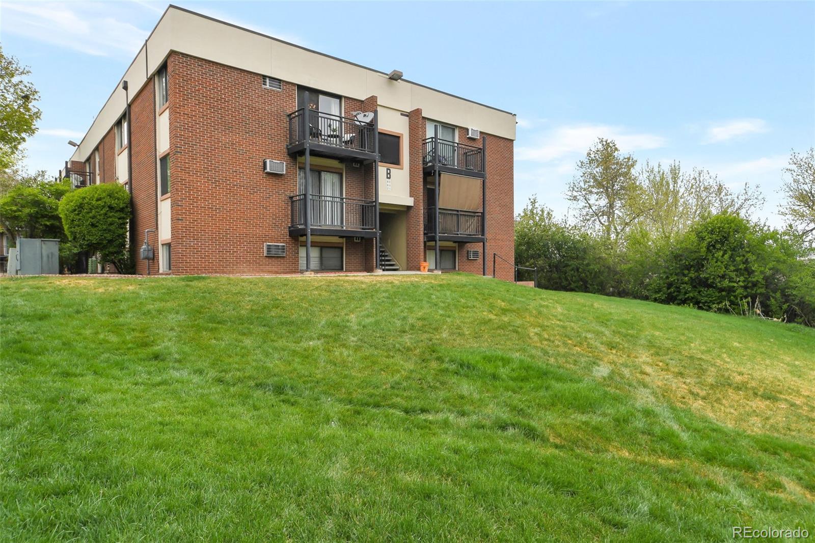 5995 W Hampden Avenue Unit 18, Denver CO 80227