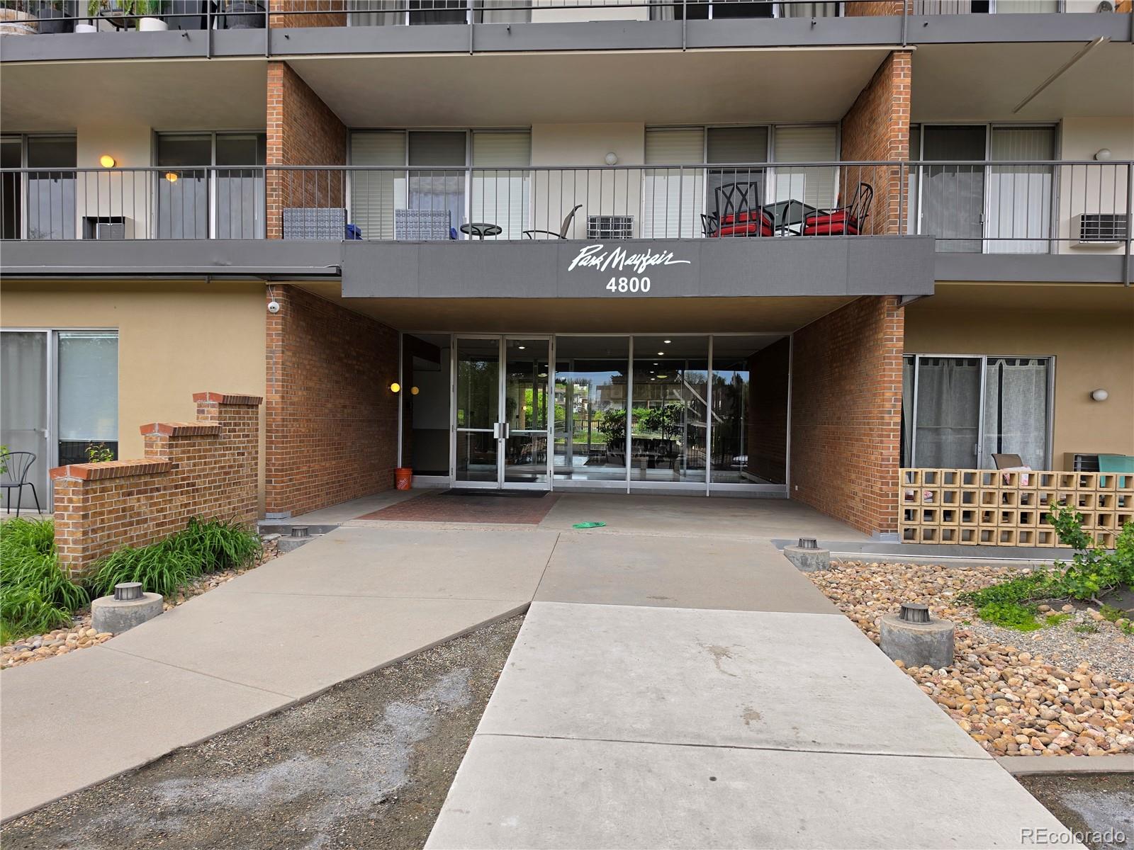 4800 E Hale Parkway Unit 209N, Denver CO 80220