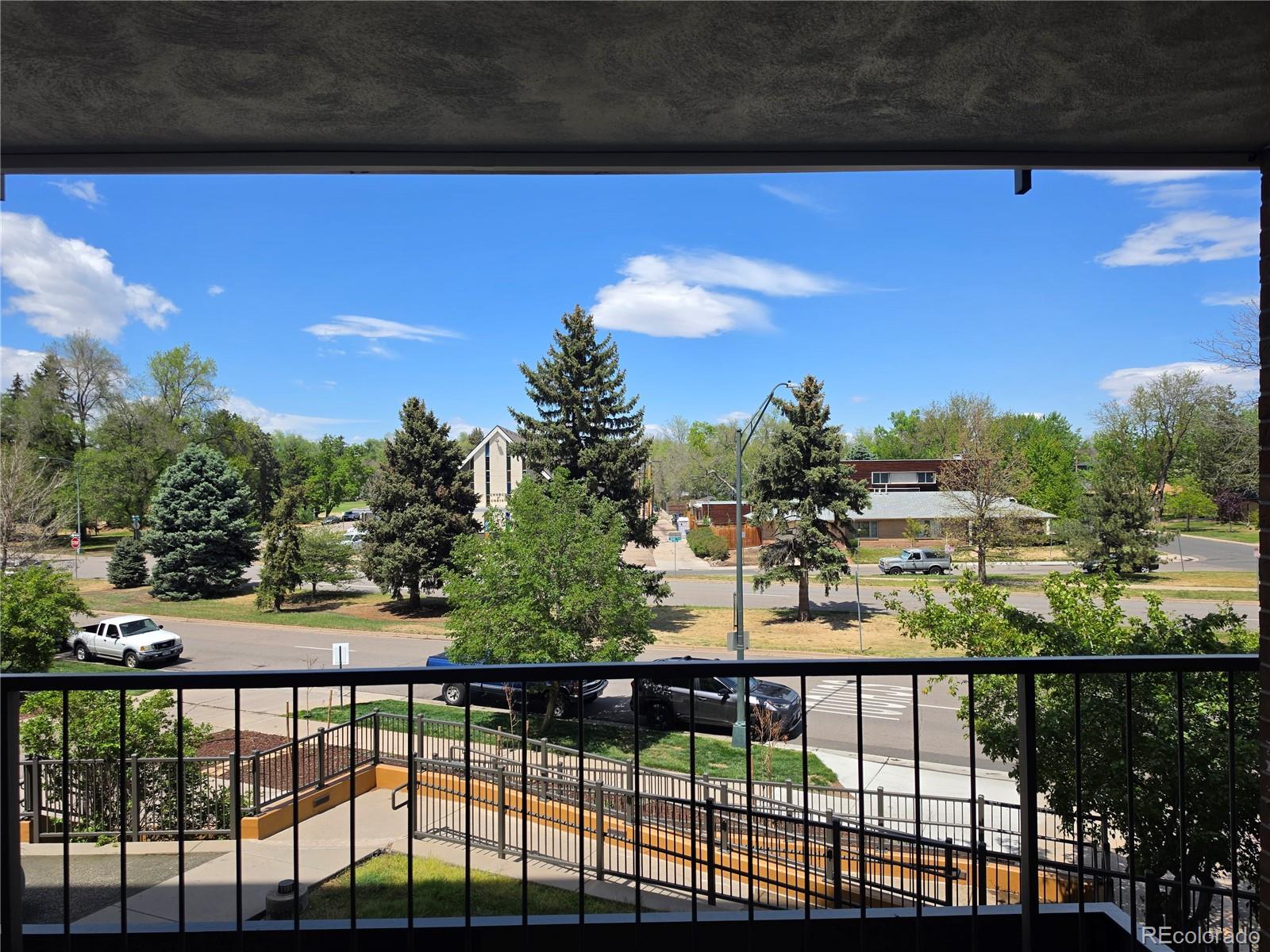 4800 E Hale Parkway Unit 209N, Denver CO 80220