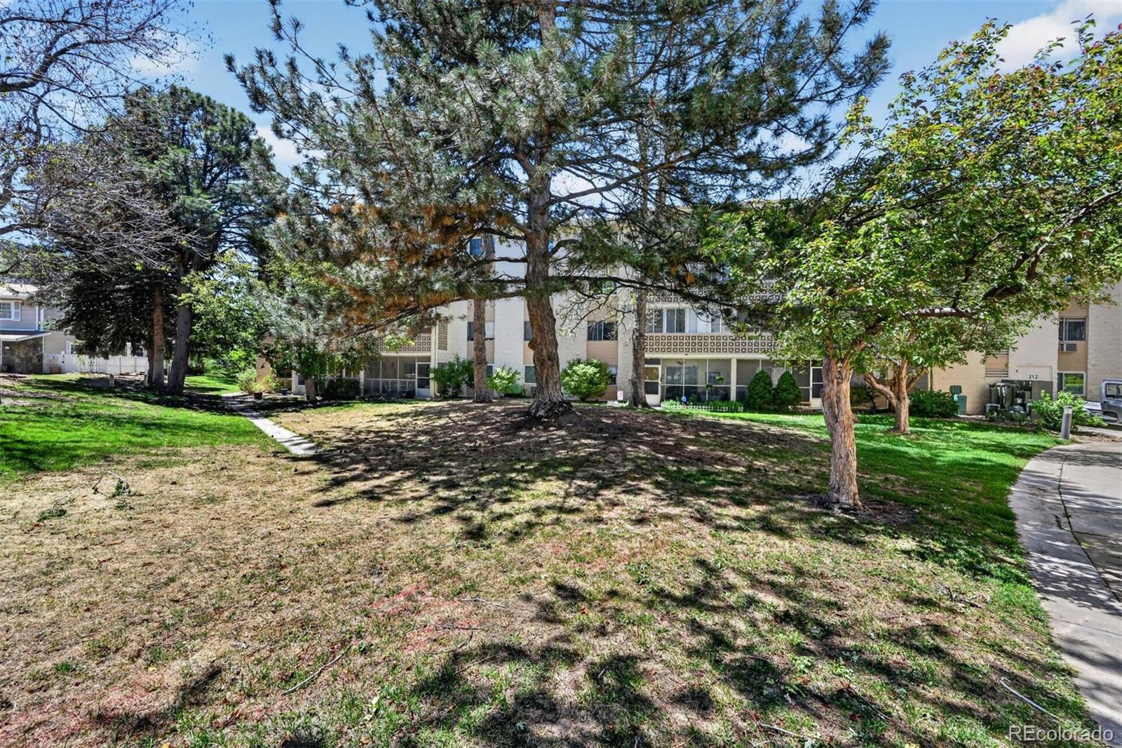 3184 S Heather Gardens Way Unit 408, Aurora CO 80014
