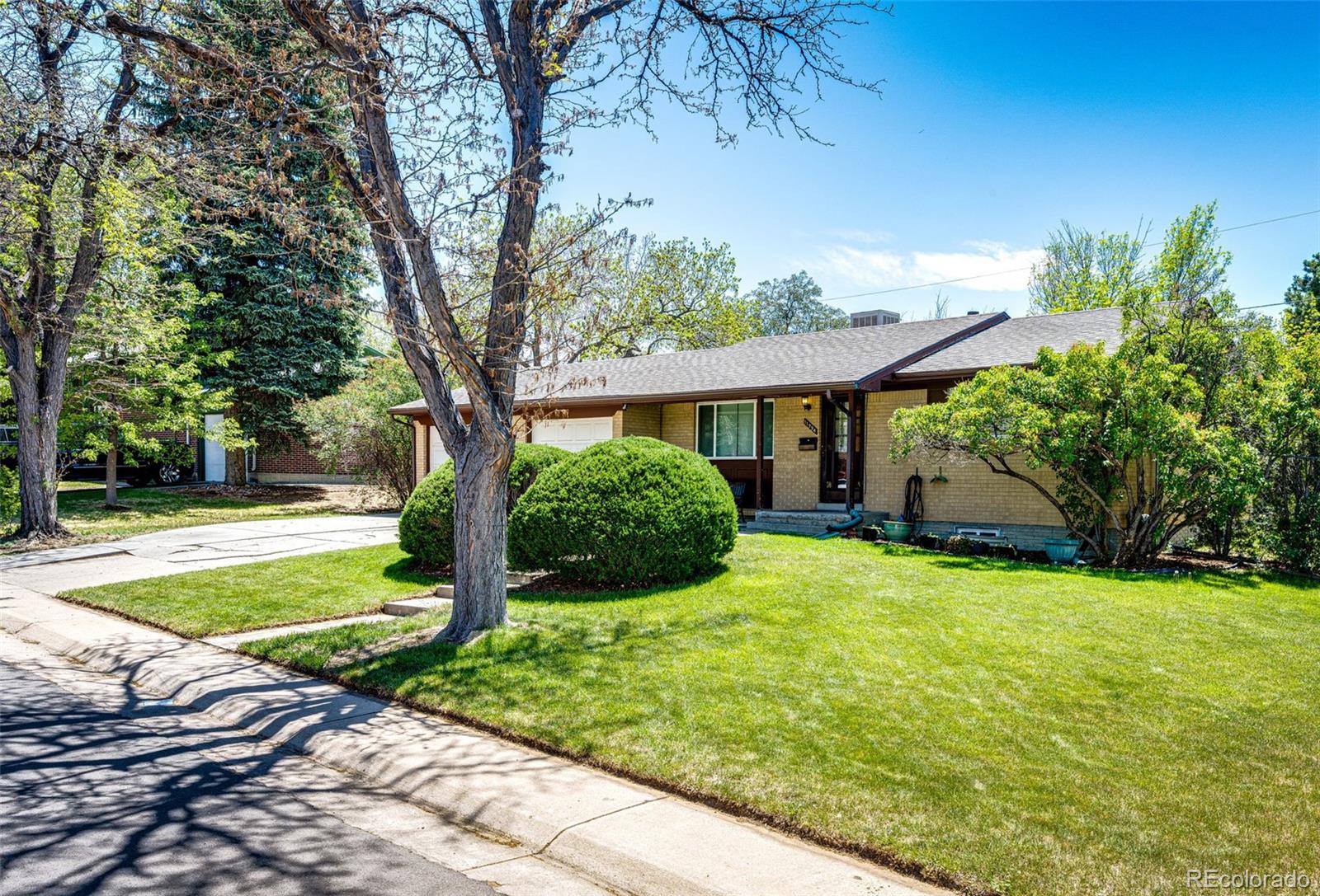 11994 E Virginia Drive, Aurora CO 80012