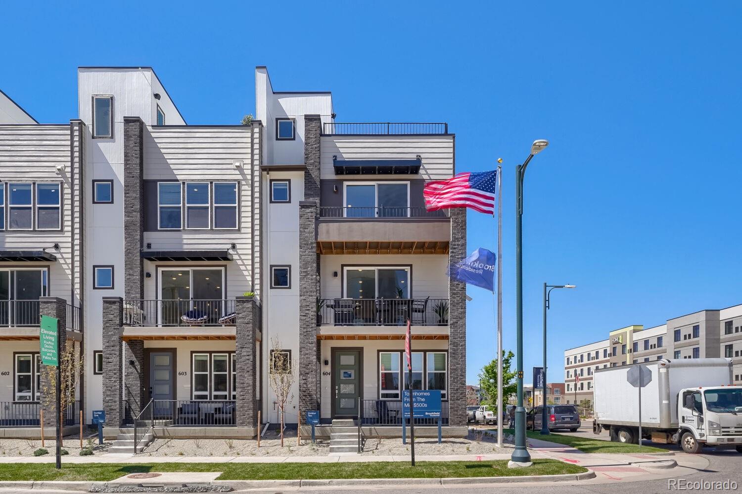 9200 E 47th Avenue Unit 203, Denver CO 80238