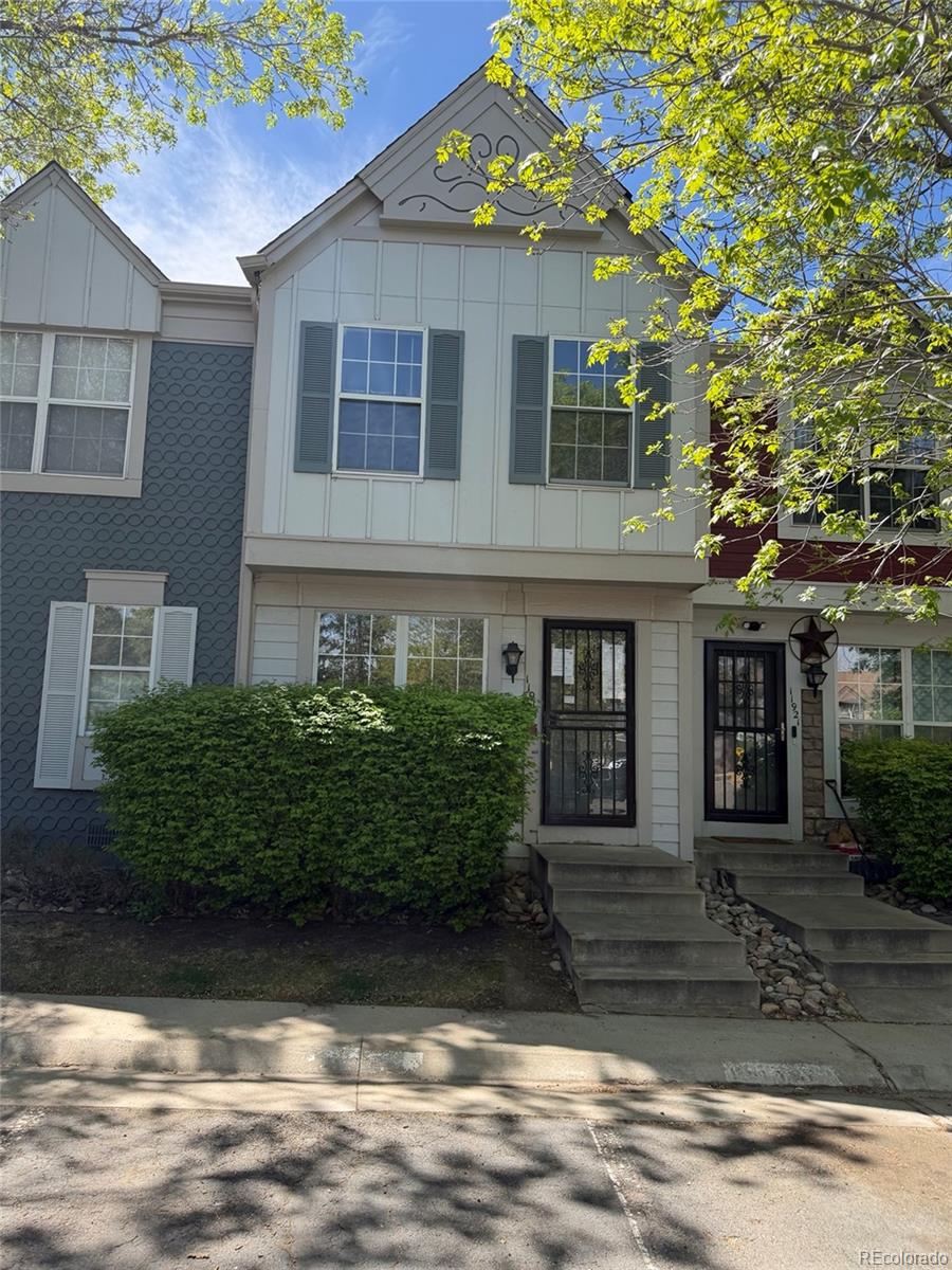 11917 E Ford Drive, Aurora CO 80012