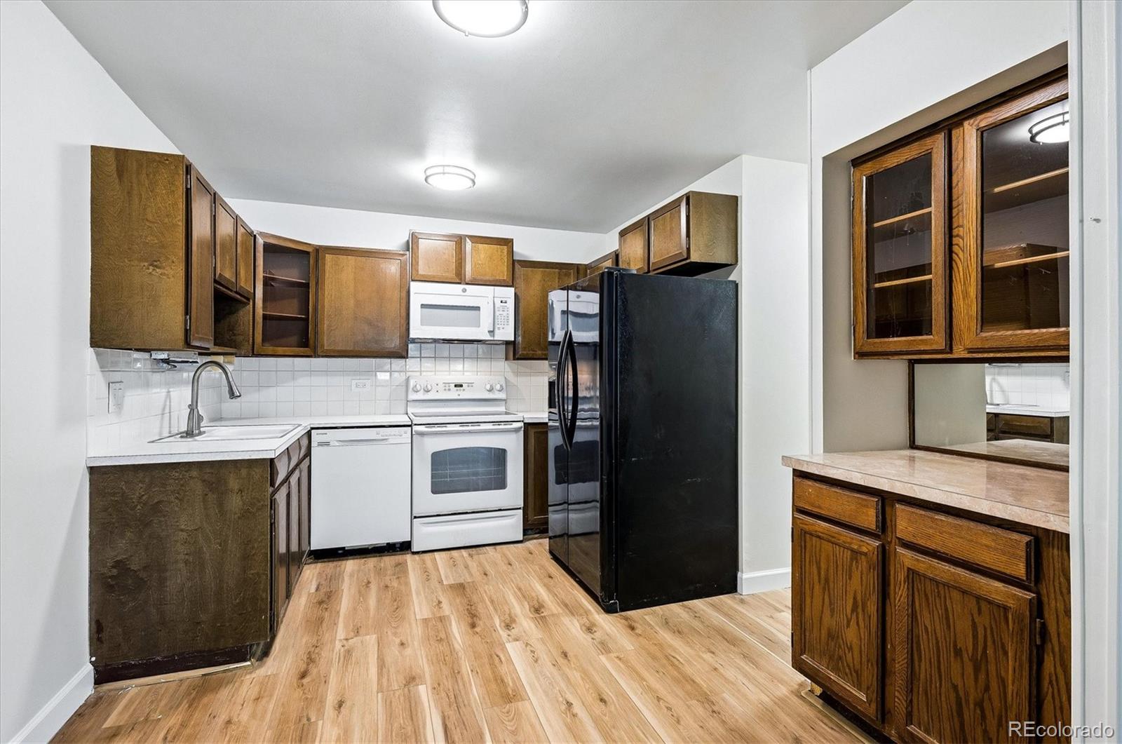 610 S Alton Way Unit 11A, Denver CO 80247