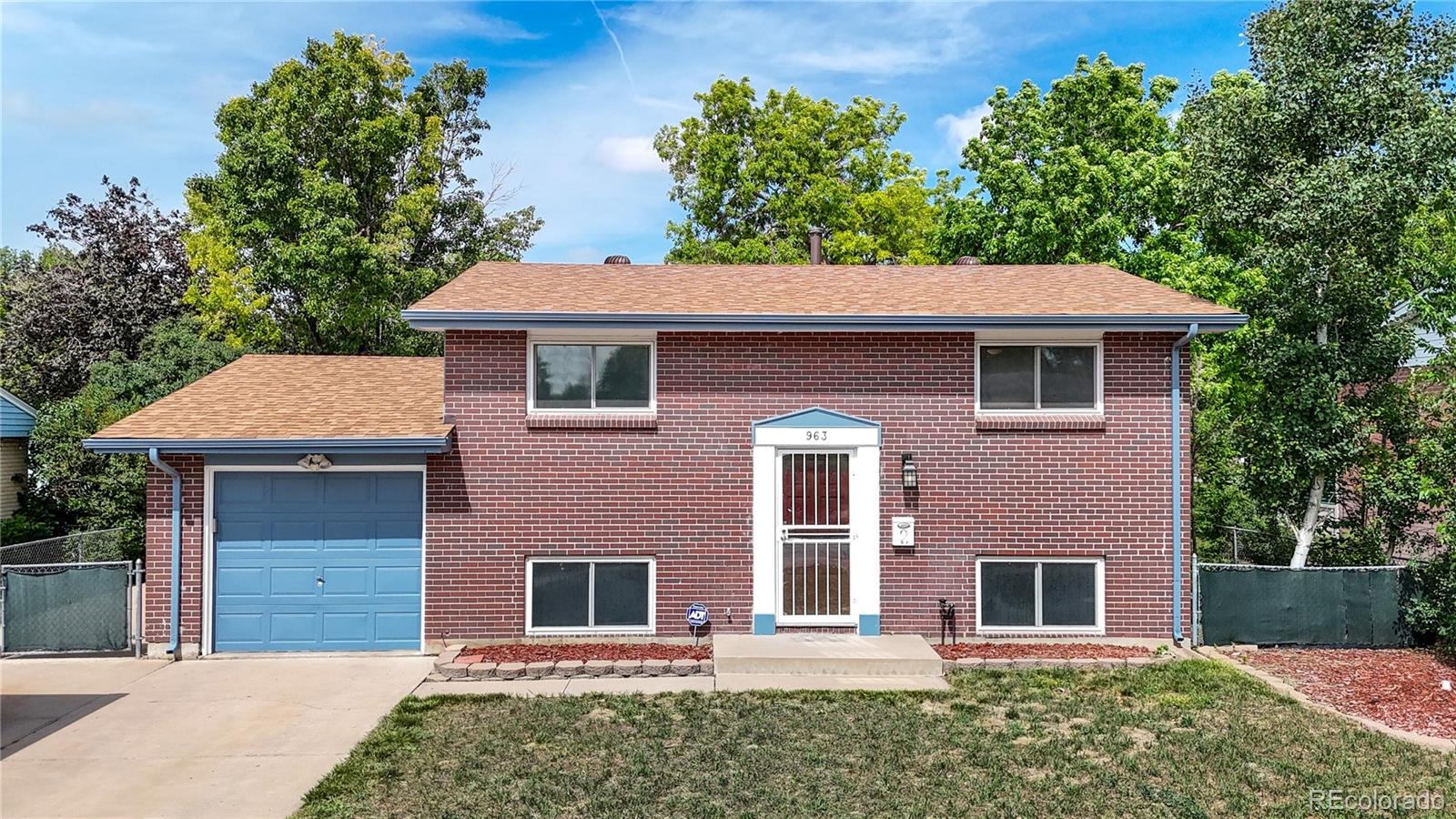 963 S Jamaica Street, Aurora CO 80012