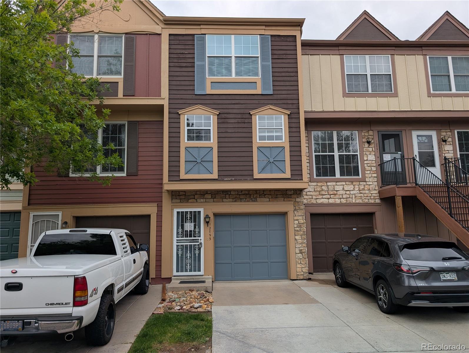 12093 E Hoye Drive, Aurora CO 80012