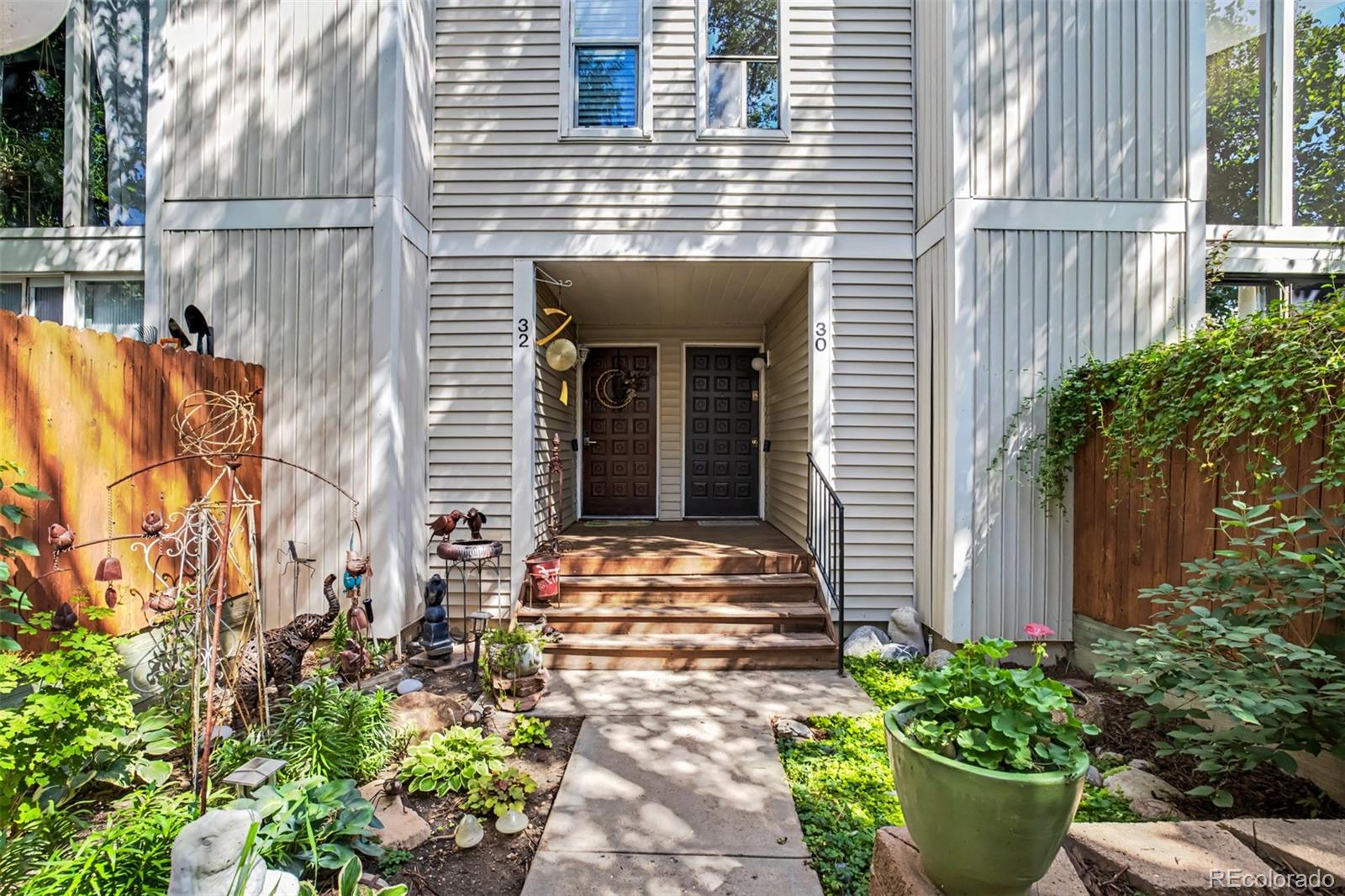1050 S Monaco Street Parkway Unit 30, Denver CO 80224